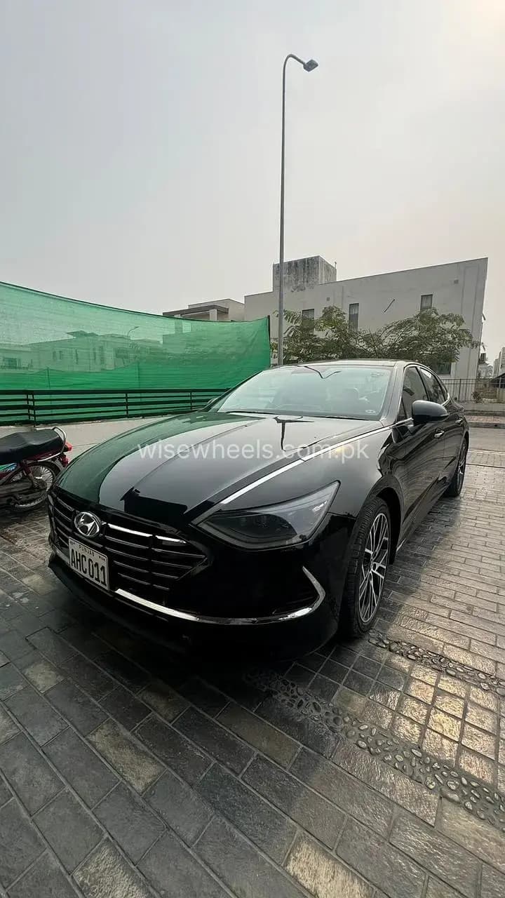 Car main
