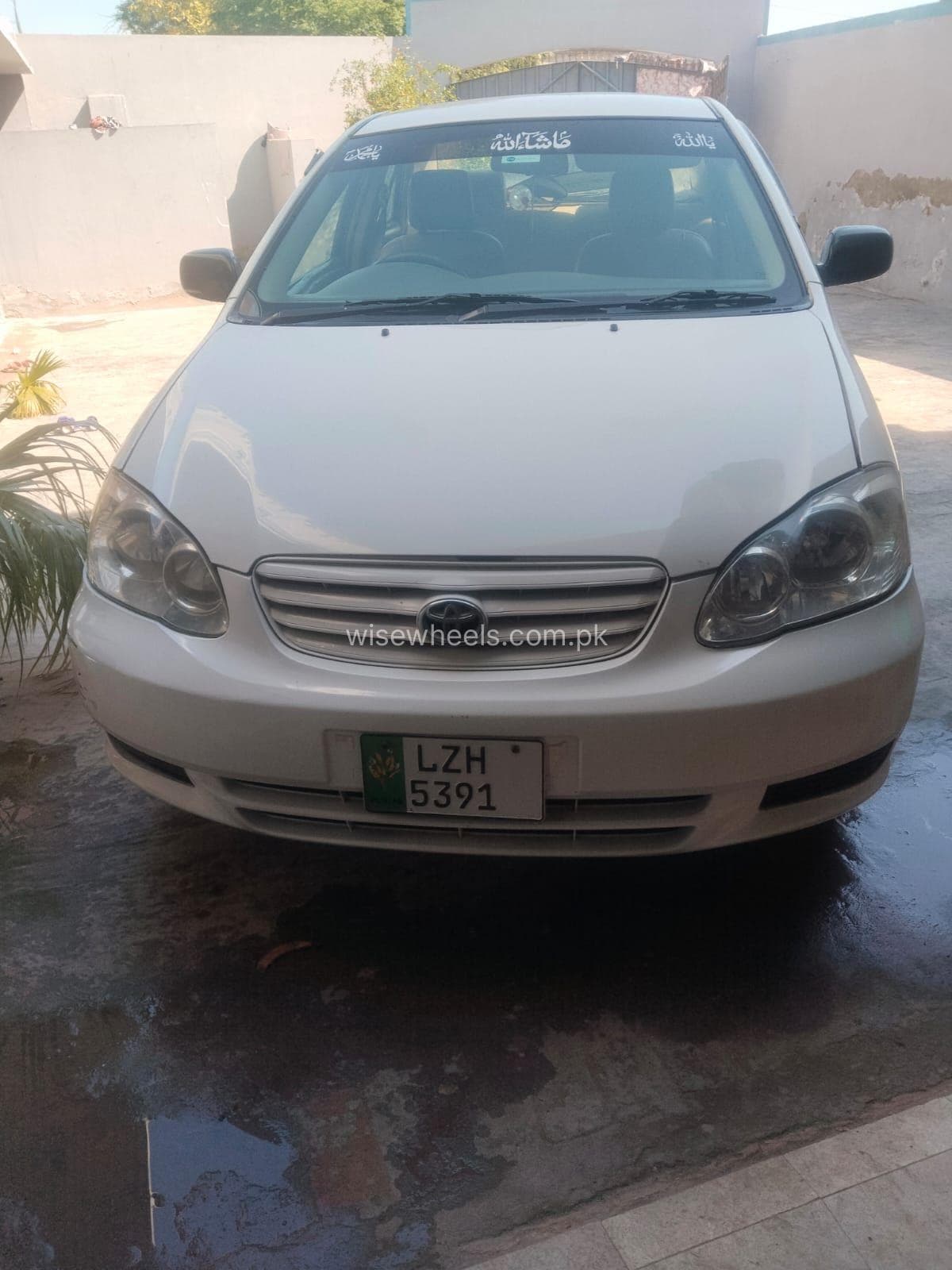 Toyota Corolla GLi 1.3 VVTi 2014 for sale in Lahore