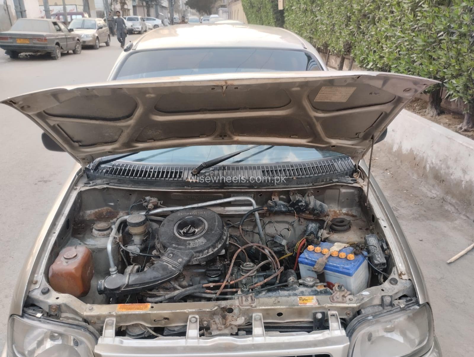 Car main