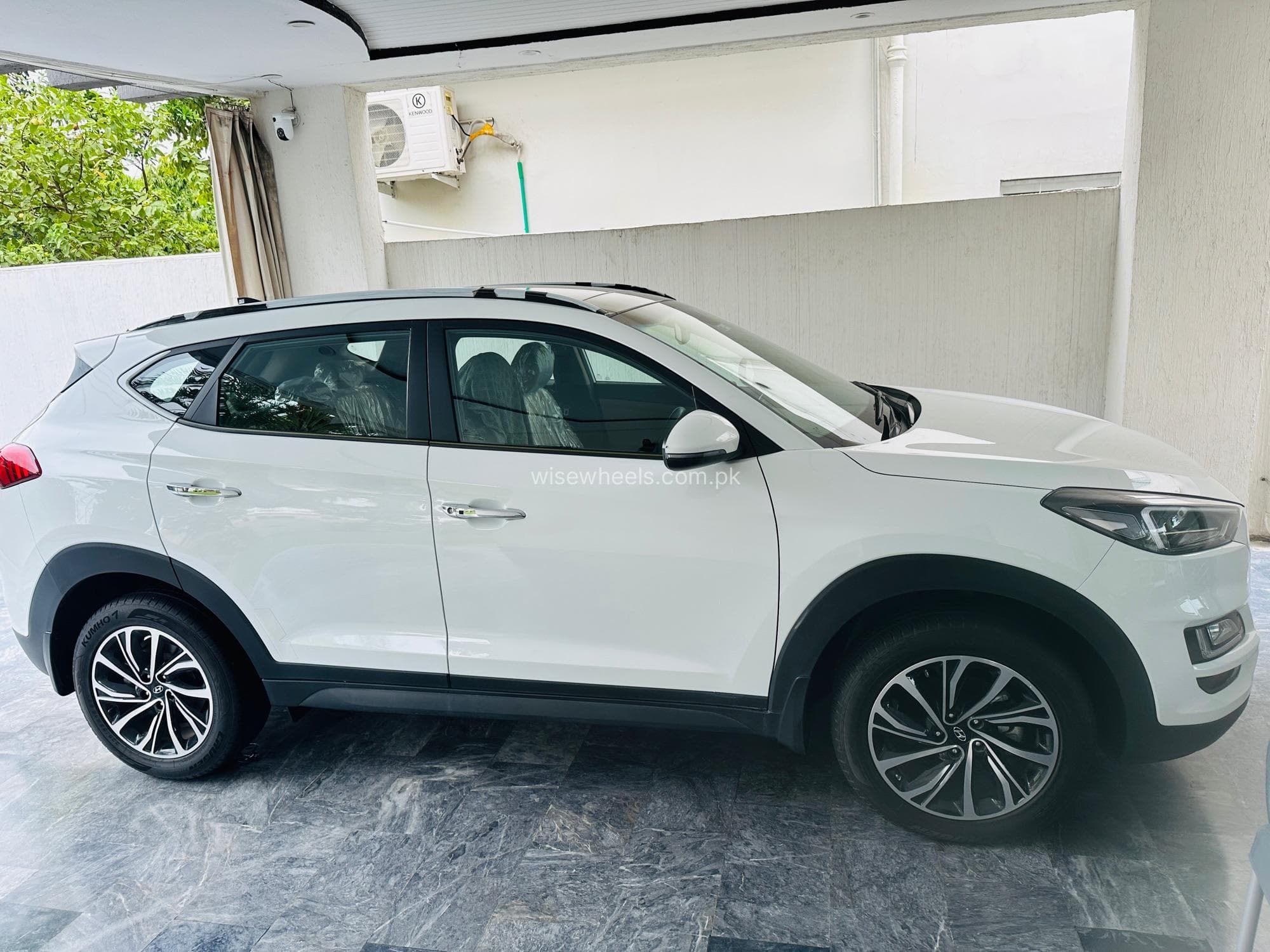 Hyundai Tucson FWD A/T GLS 2024 for sale in Lahore
