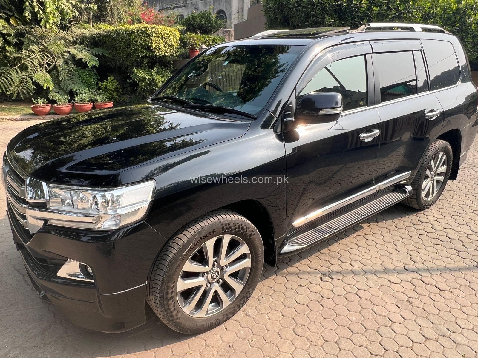 Toyota Land Cruiser ZX 2016 for sale in Lahore