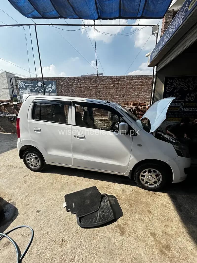 Car main