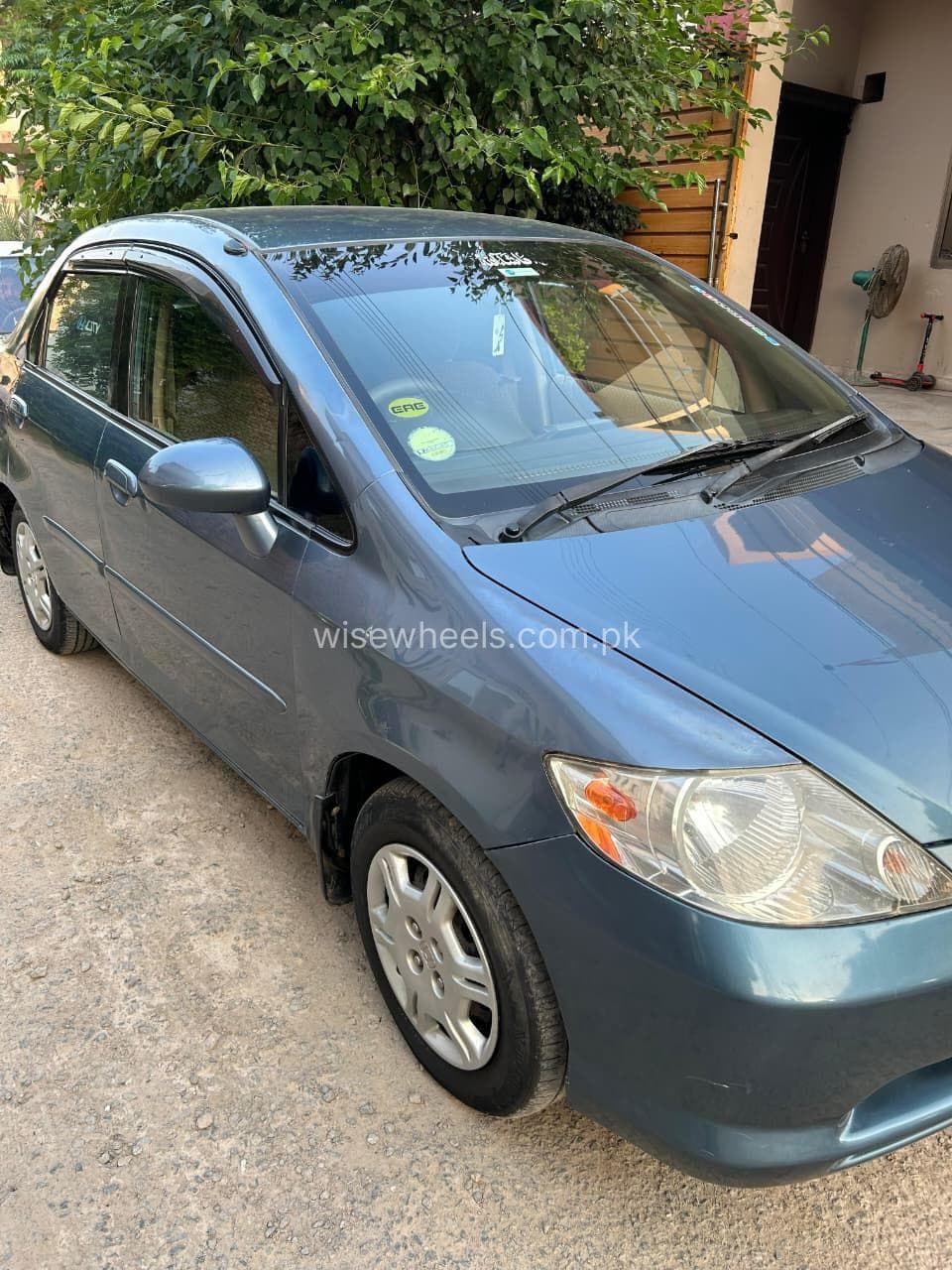 Honda City i-DSI Vario 2004 for sale in Lahore