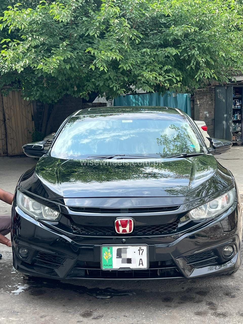 Car main