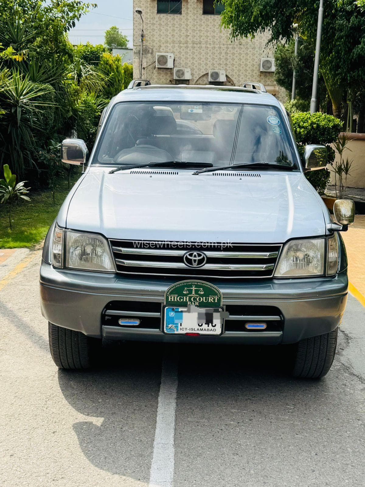 Car main