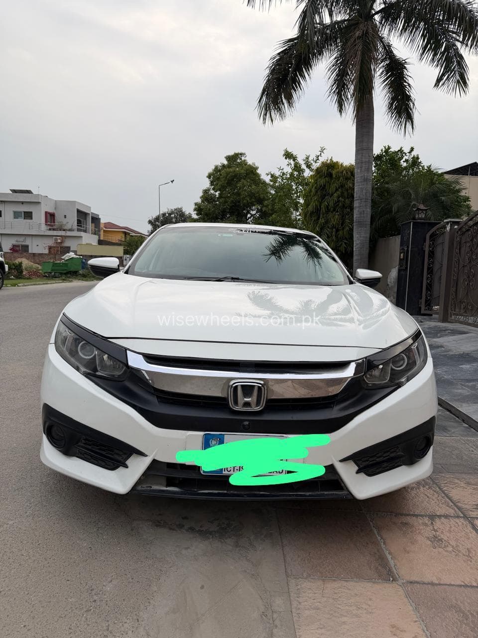 Honda Civic Turbo 1.5 VTEC CVT 2018 for sale in Lahore