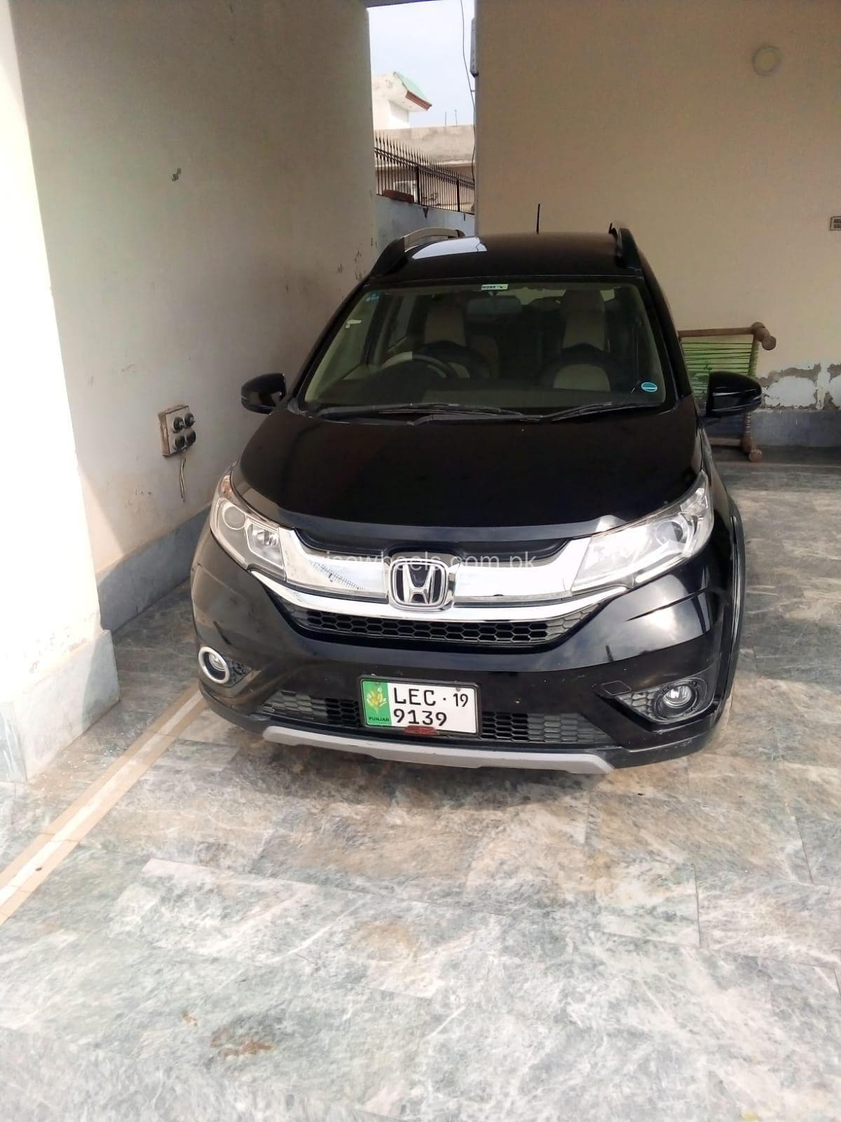 Car main