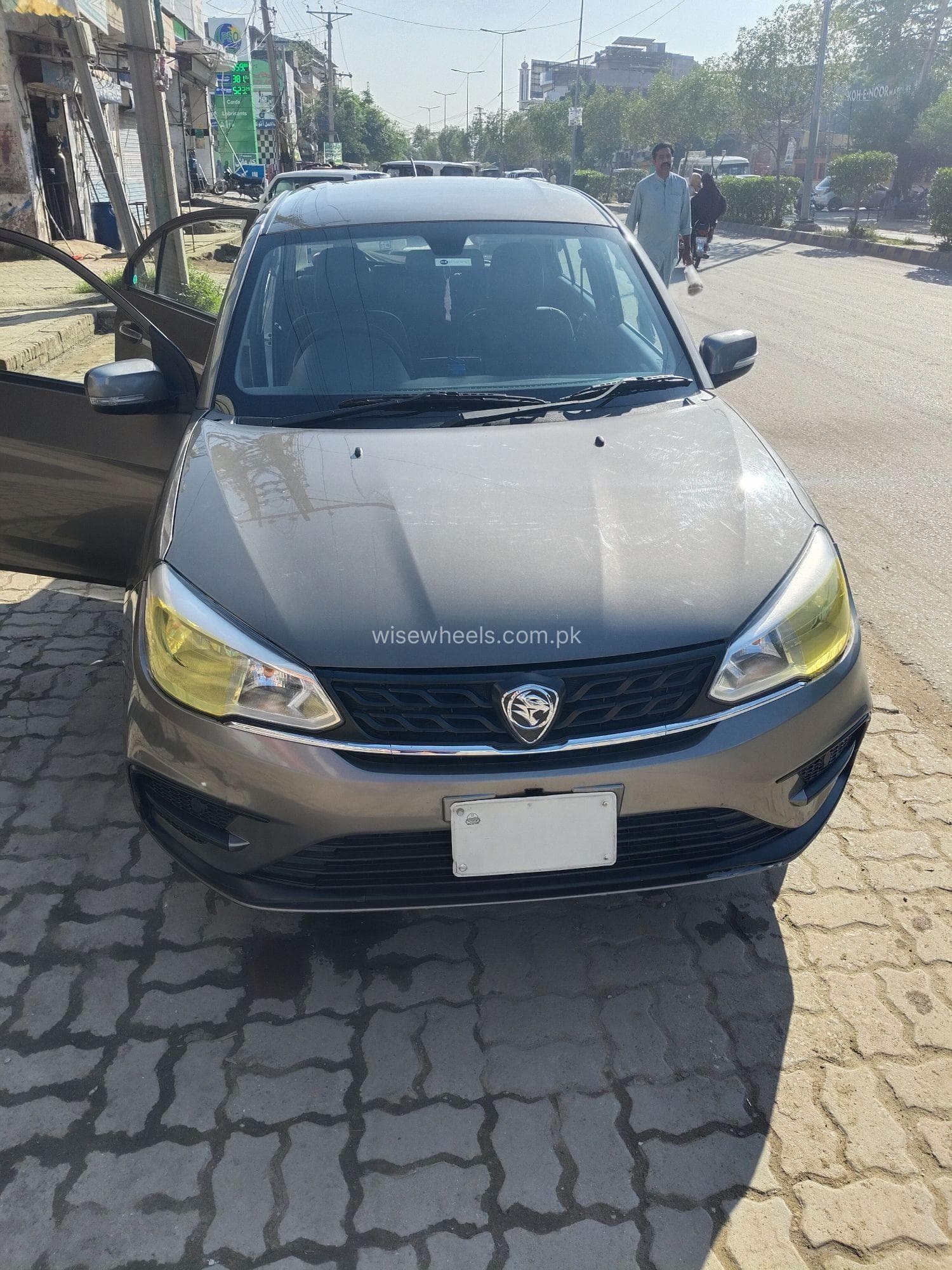 Car main