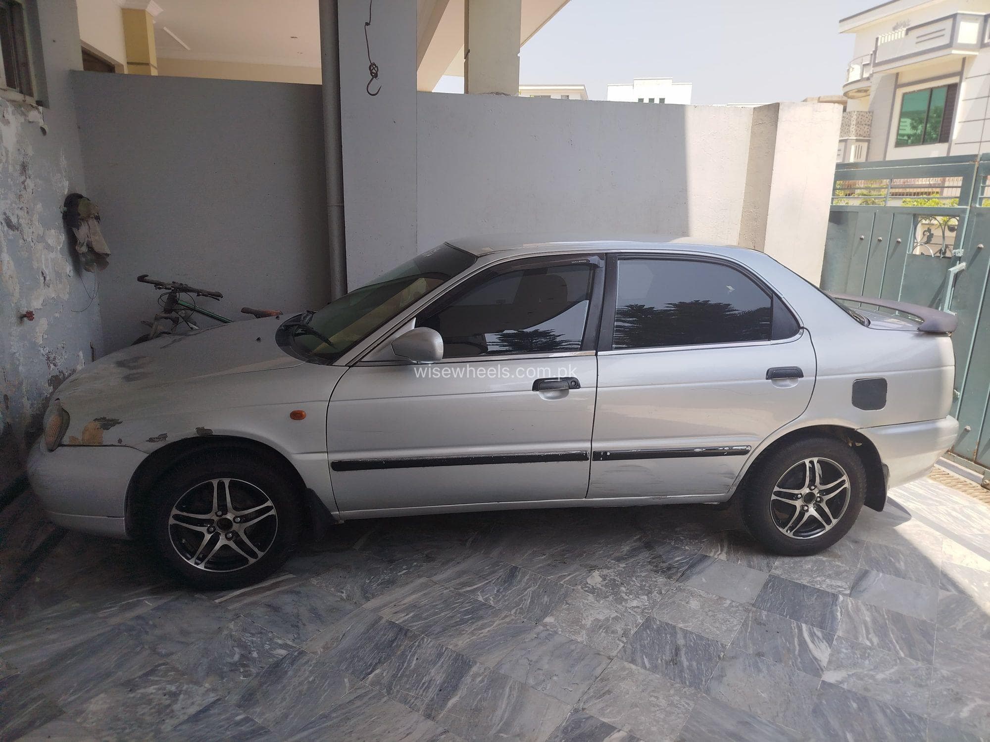 Suzuki Baleno JXR 2004 for sale in Islamabad