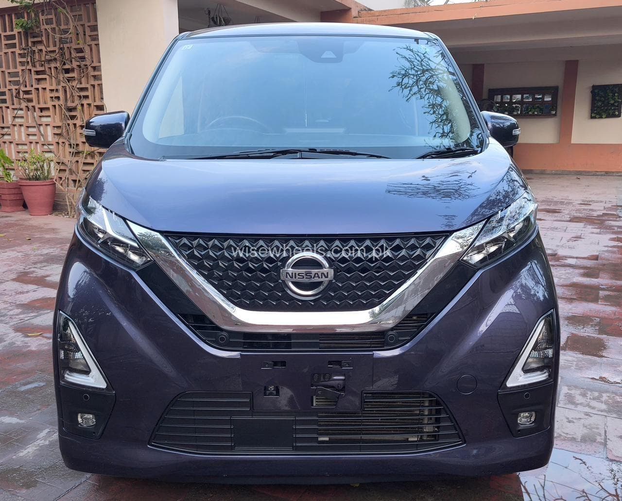 Car main