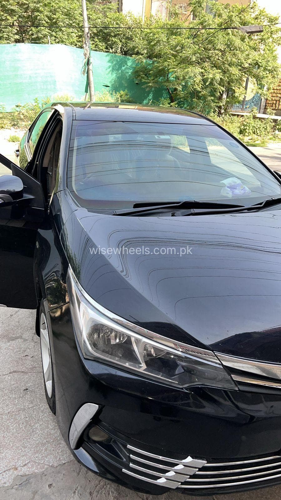 Toyota Corolla XLi VVTi 2015 for sale in Lahore