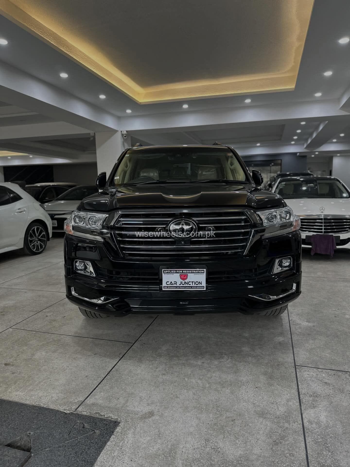 Toyota Land Cruiser ZX Gasoline 3.5L 2021 for sale in Lahore