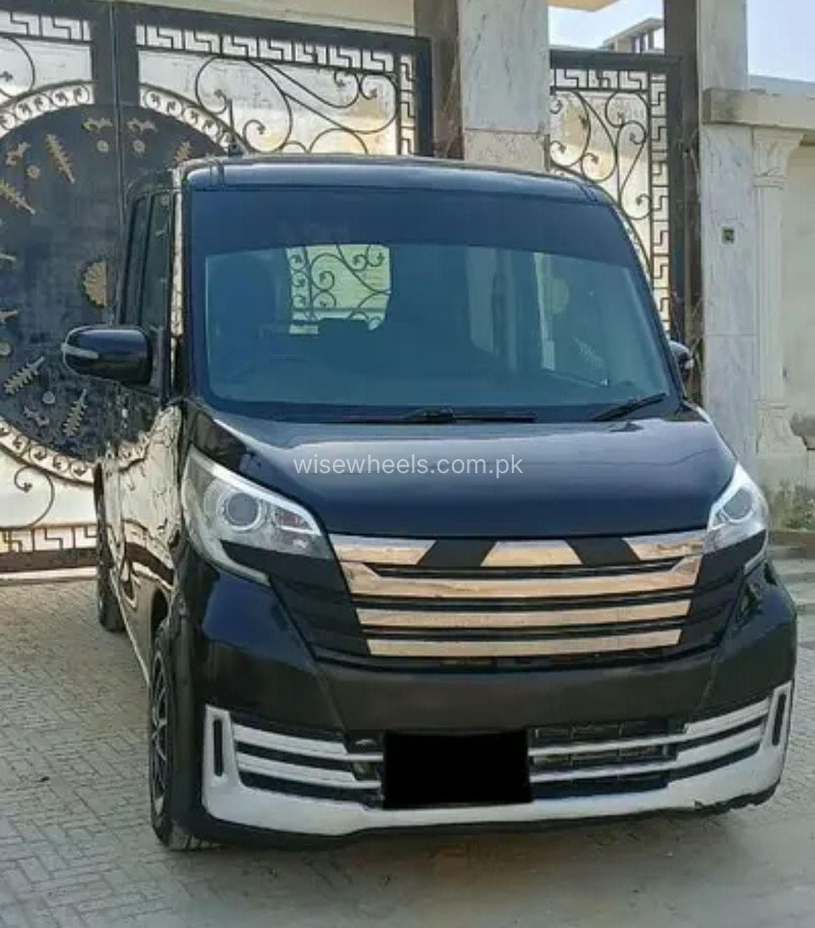 Nissan Dayz Highway Star G 2015 for sale in Lahore