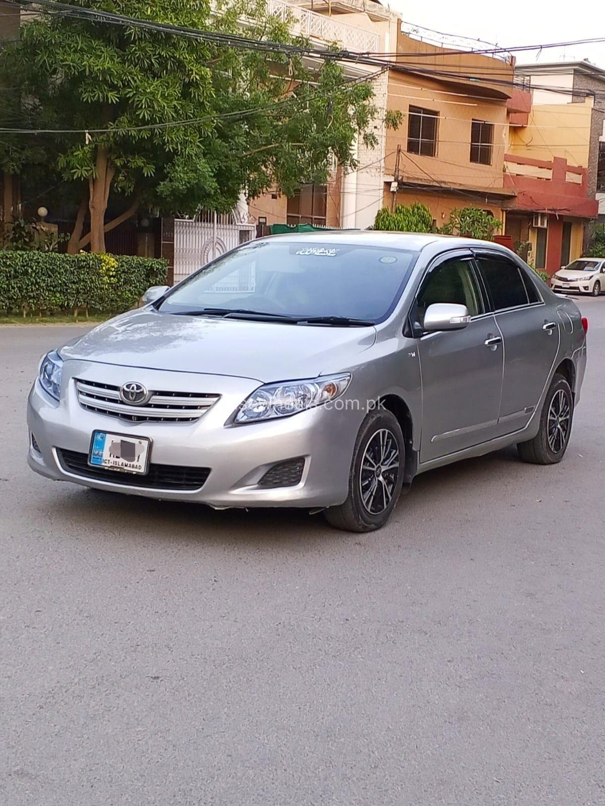 Toyota Corolla GLi Automatic 1.6 VVTi 2010 for sale in Lahore