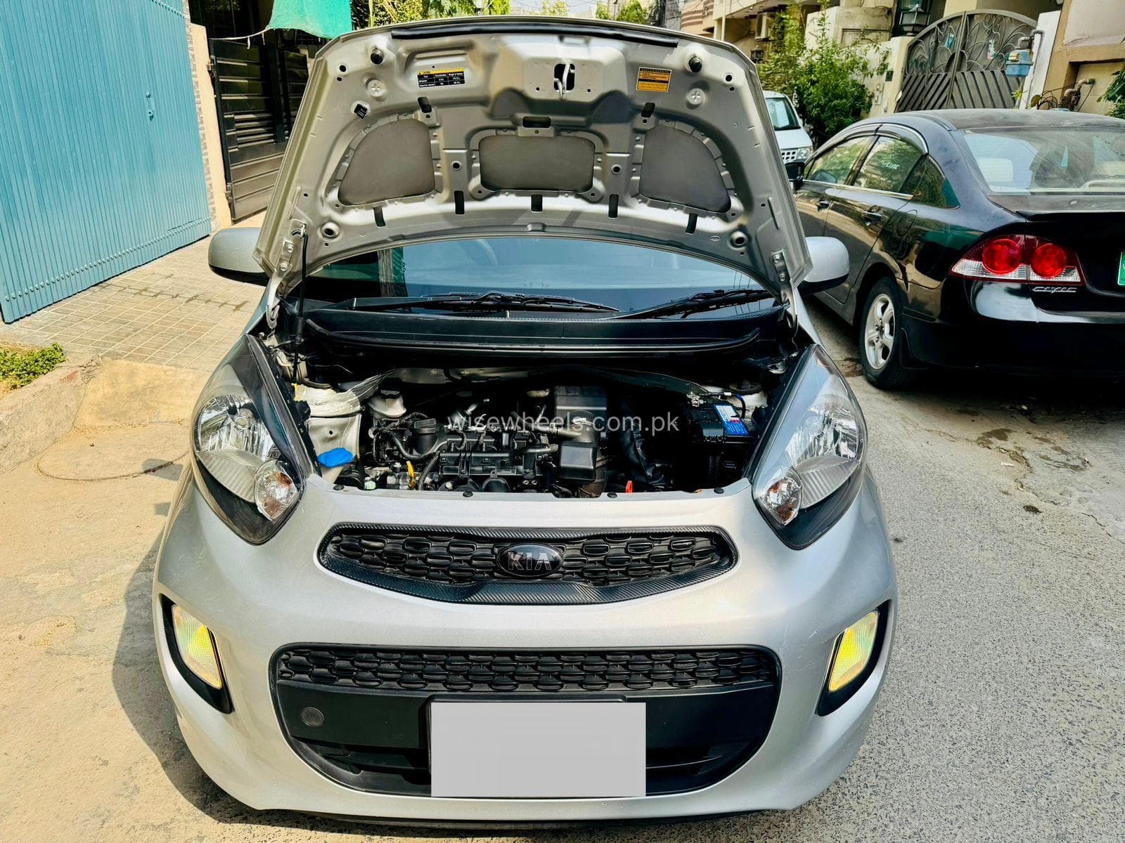 Car main