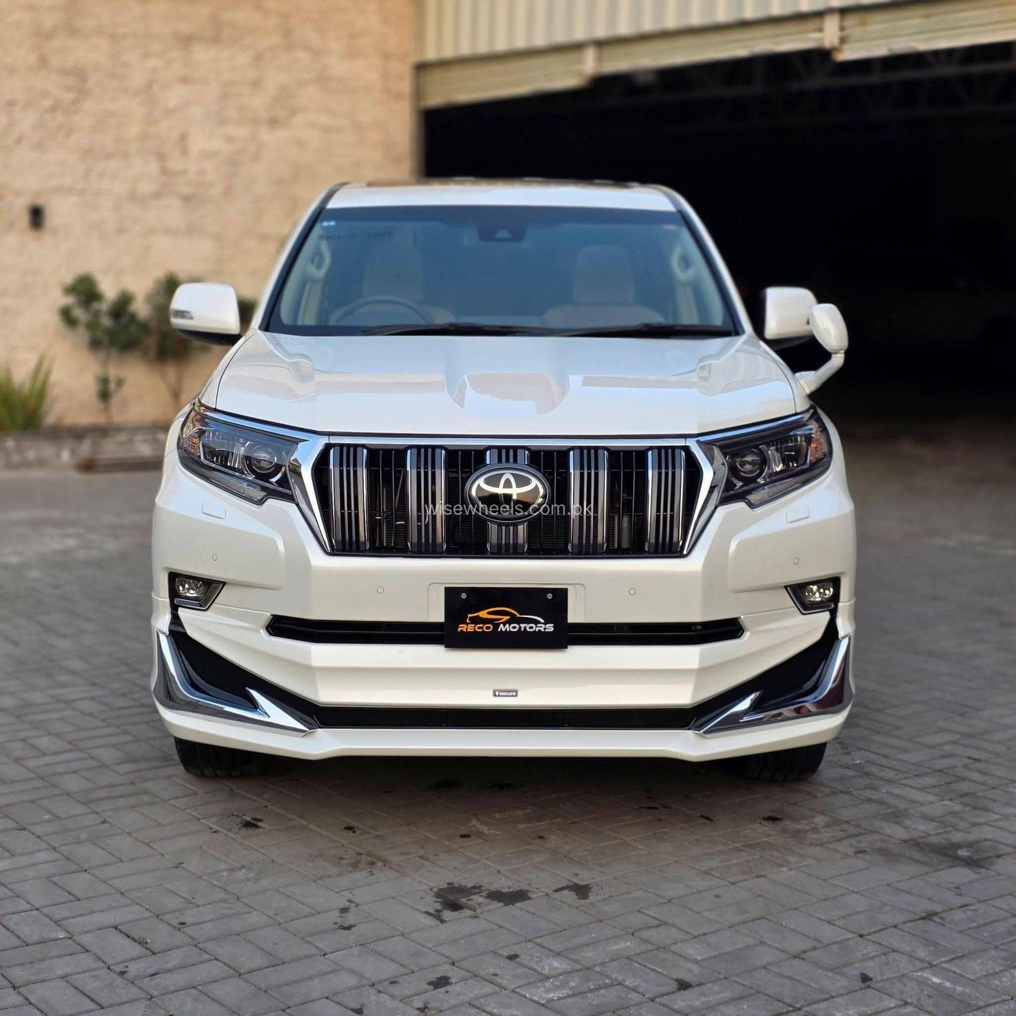 Car main
