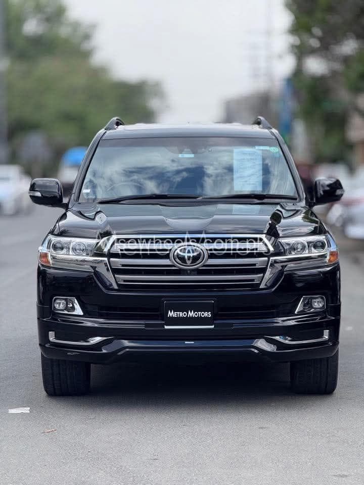 Toyota Land Cruiser ZX 2016 for sale in Lahore