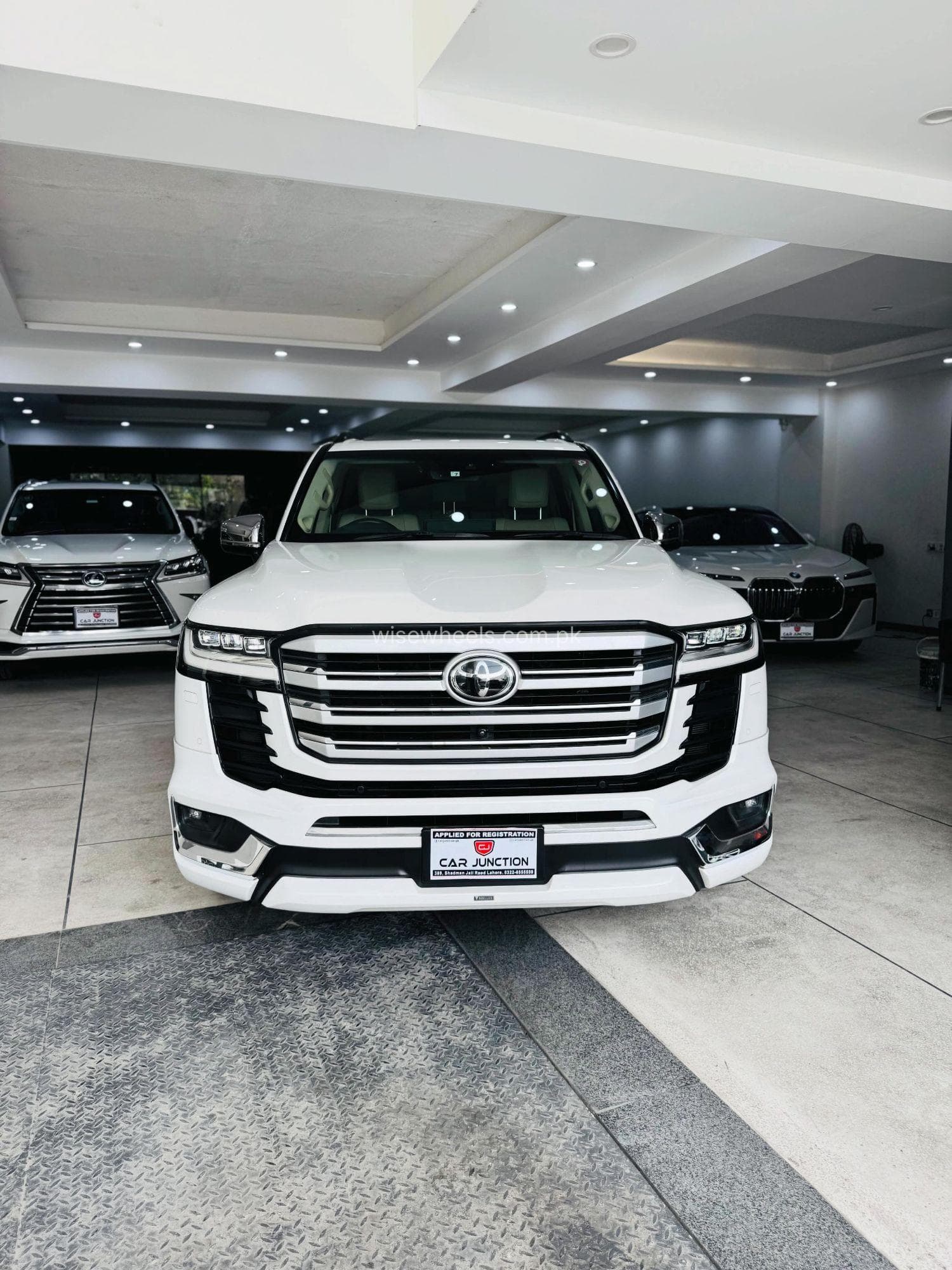 Toyota Land Cruiser ZX Gasoline 3.5L 2022 for sale in Lahore