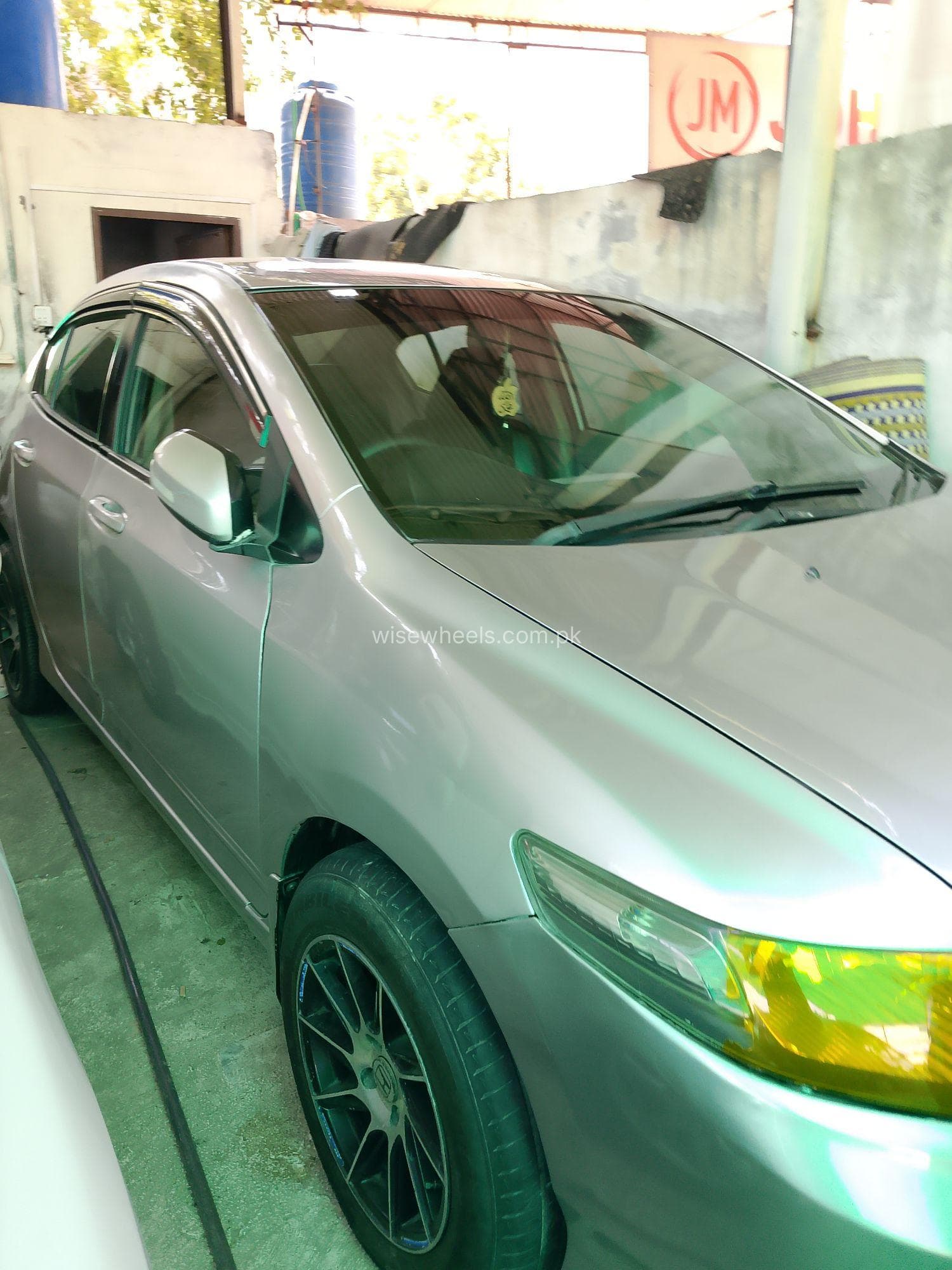 Car main