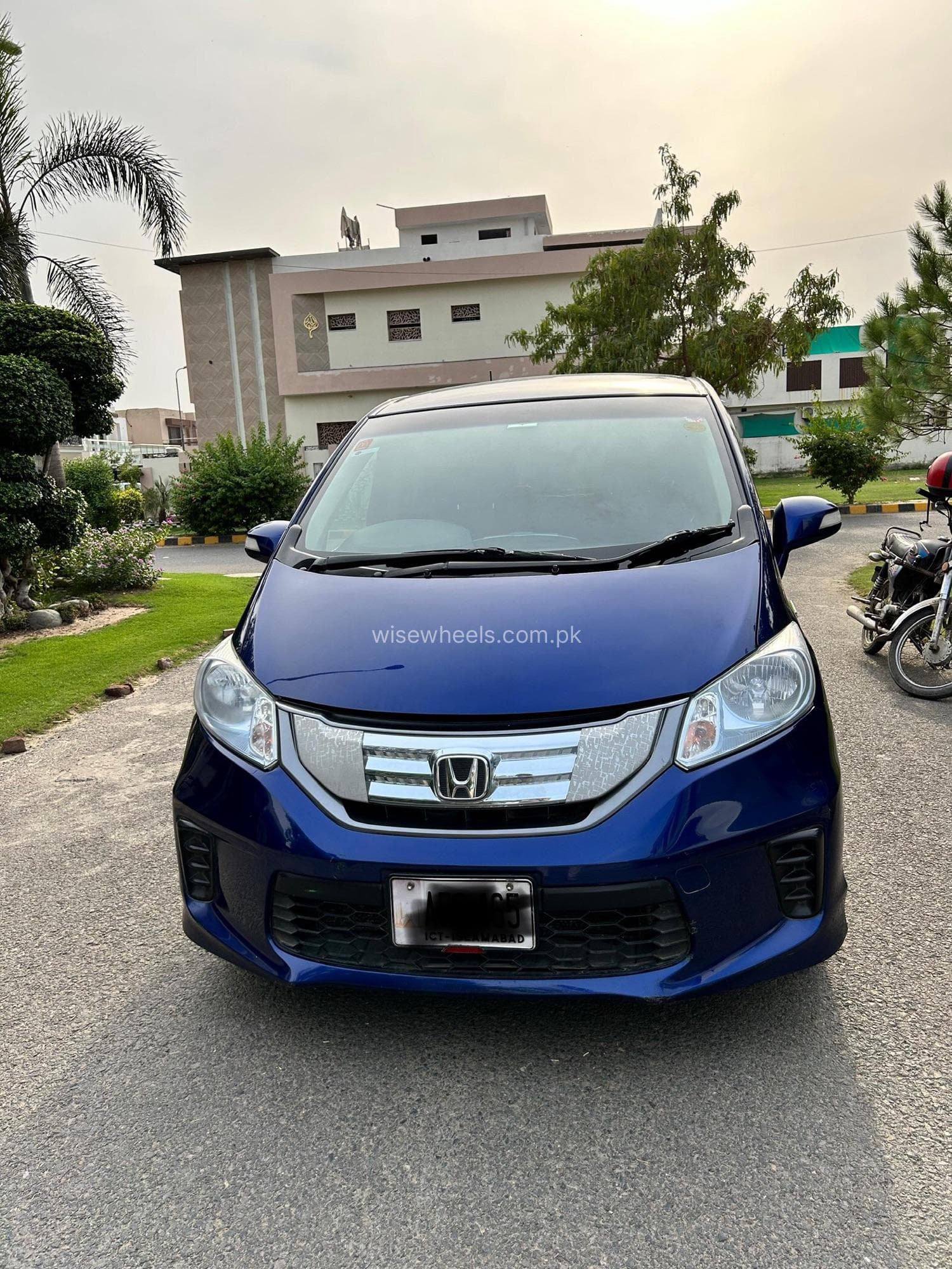 Car main