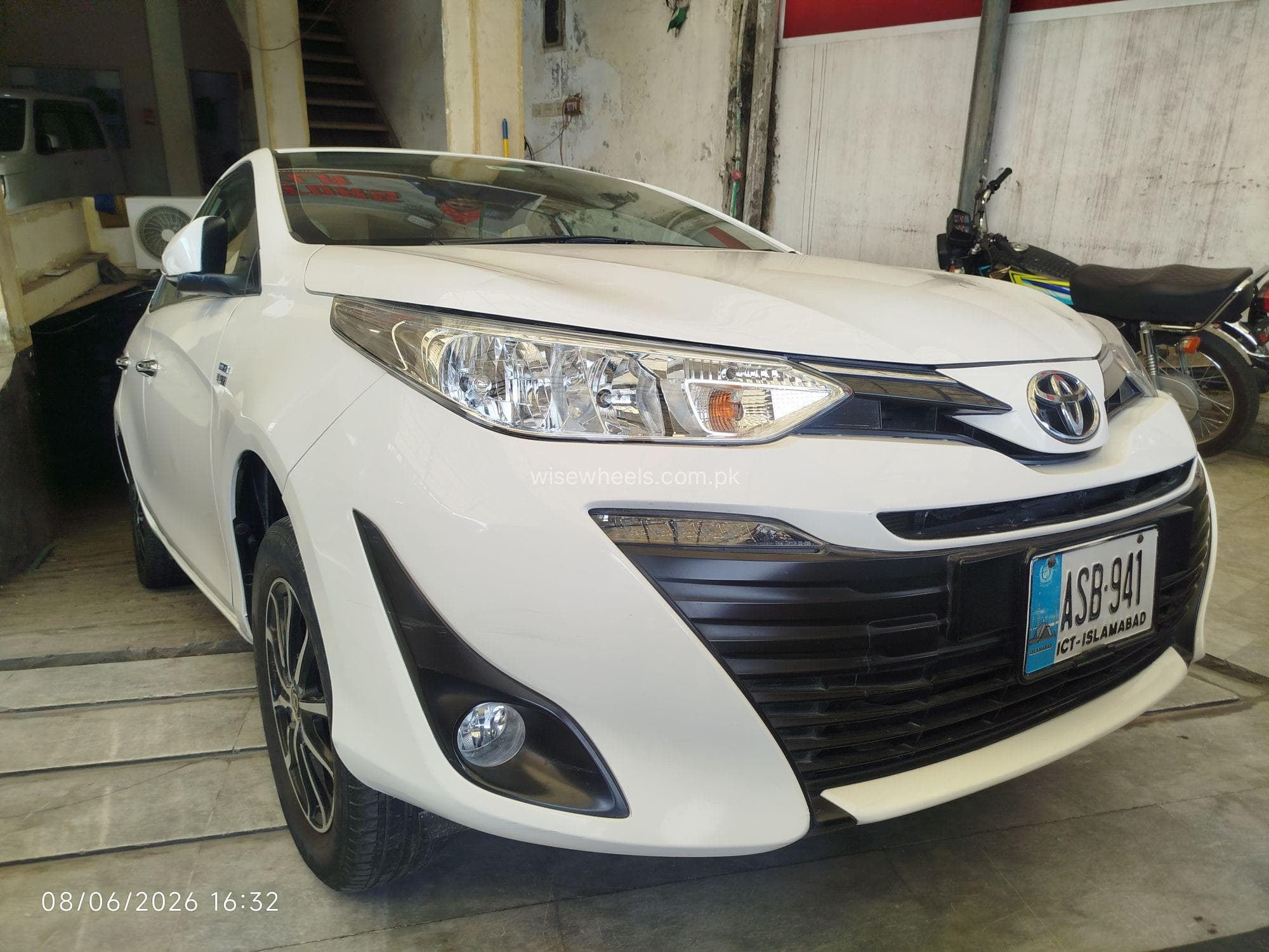 Car main