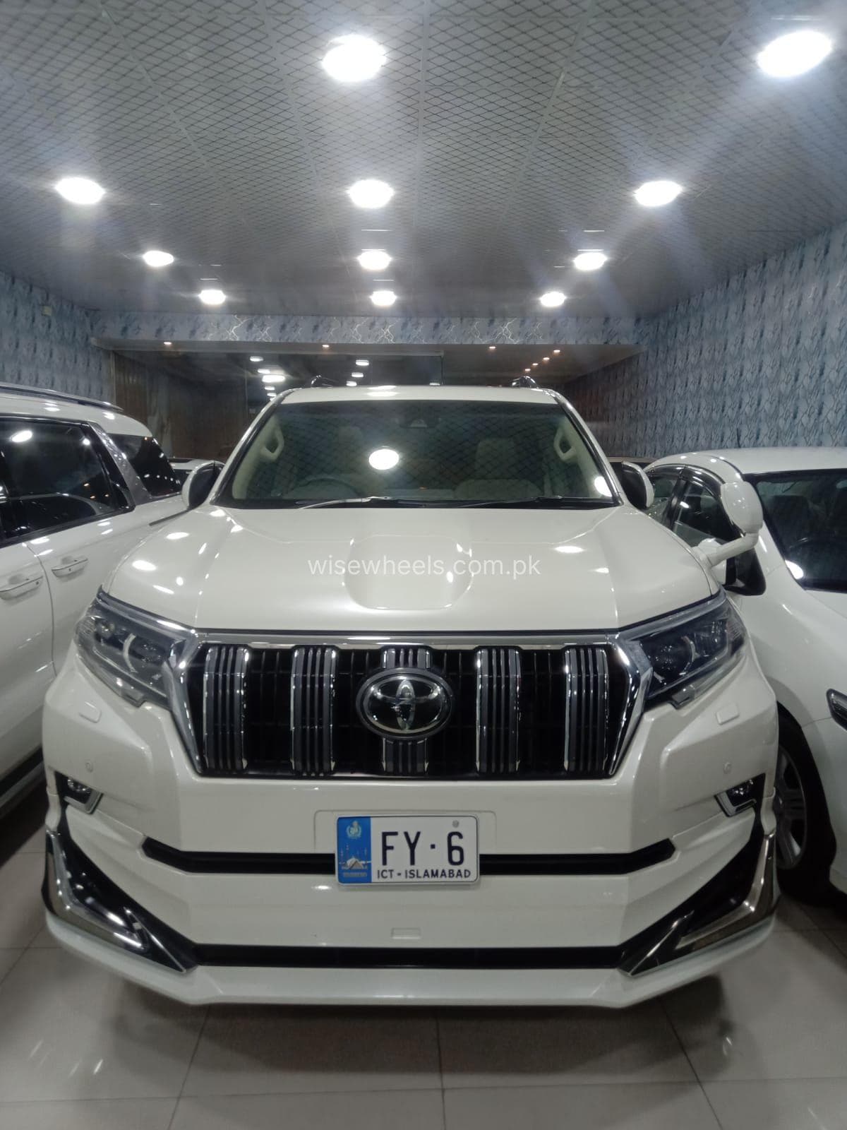 Toyota Prado TX 2.7 2019 for sale in Lahore