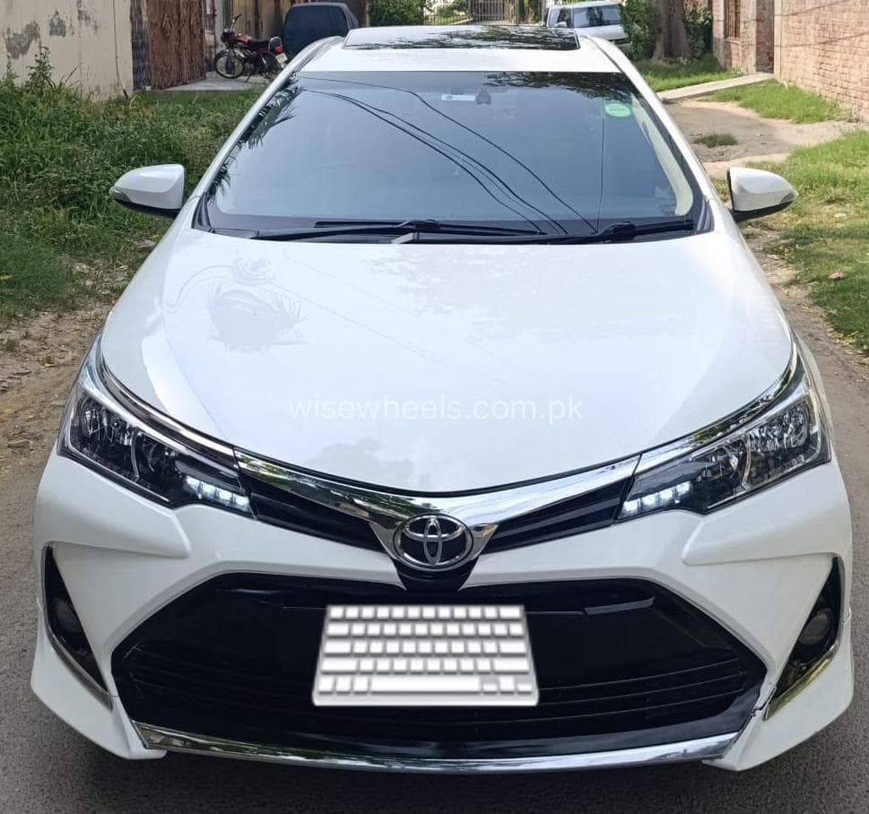 Toyota Corolla Altis Grande 1.8 2015 for sale in Lahore