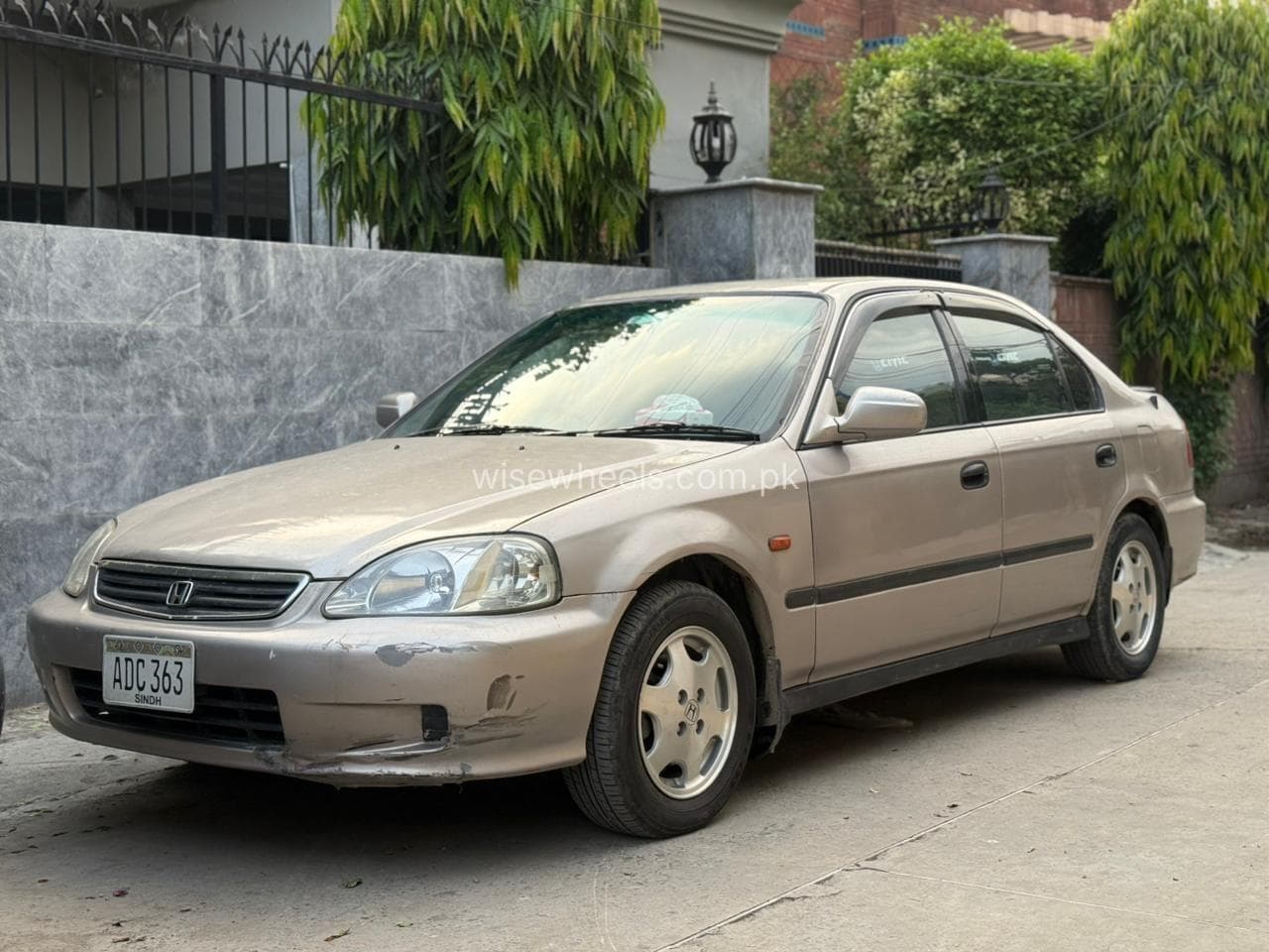 Honda Civic EXi 2000 for sale in Lahore