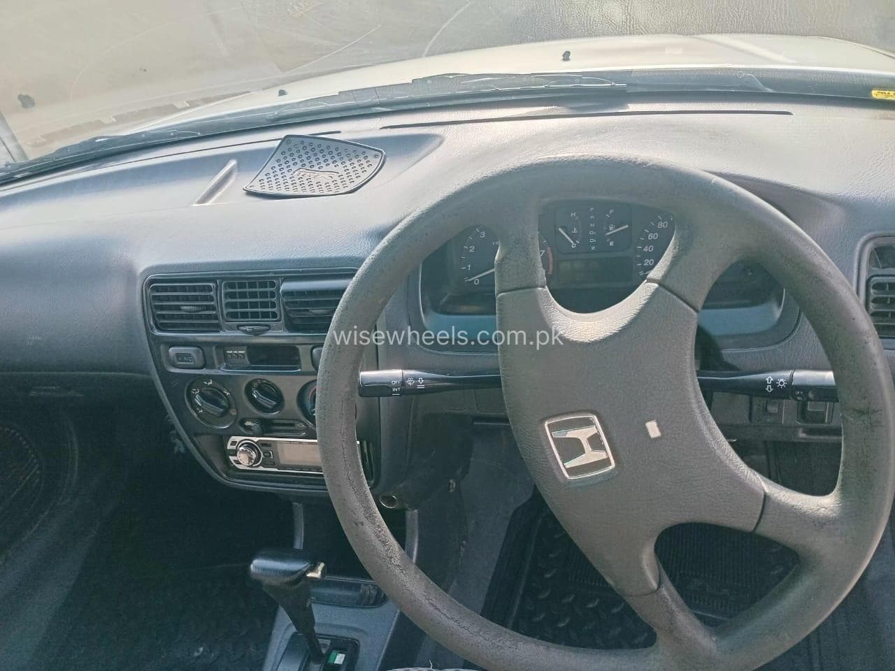 Gallery main