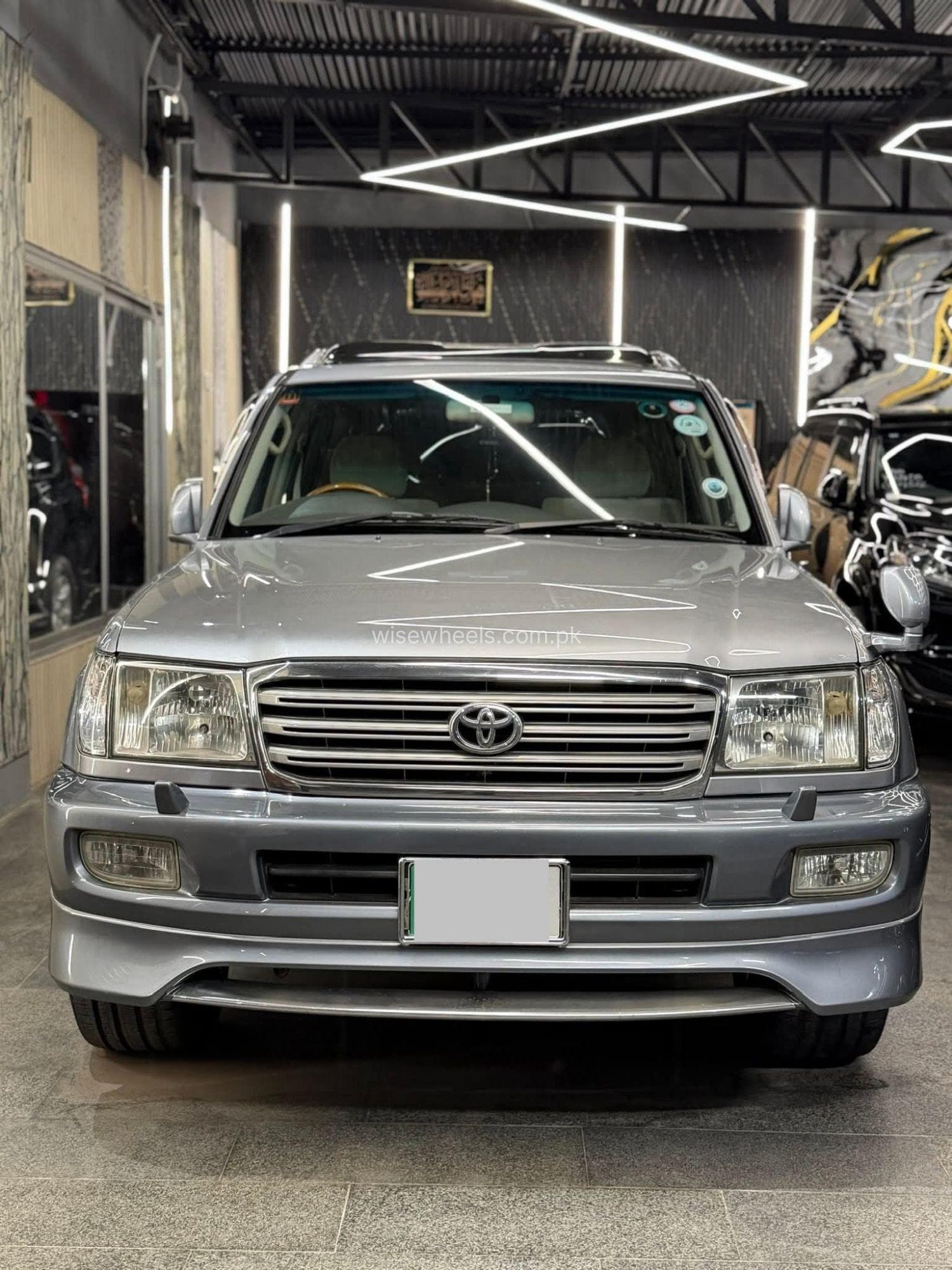 Car main