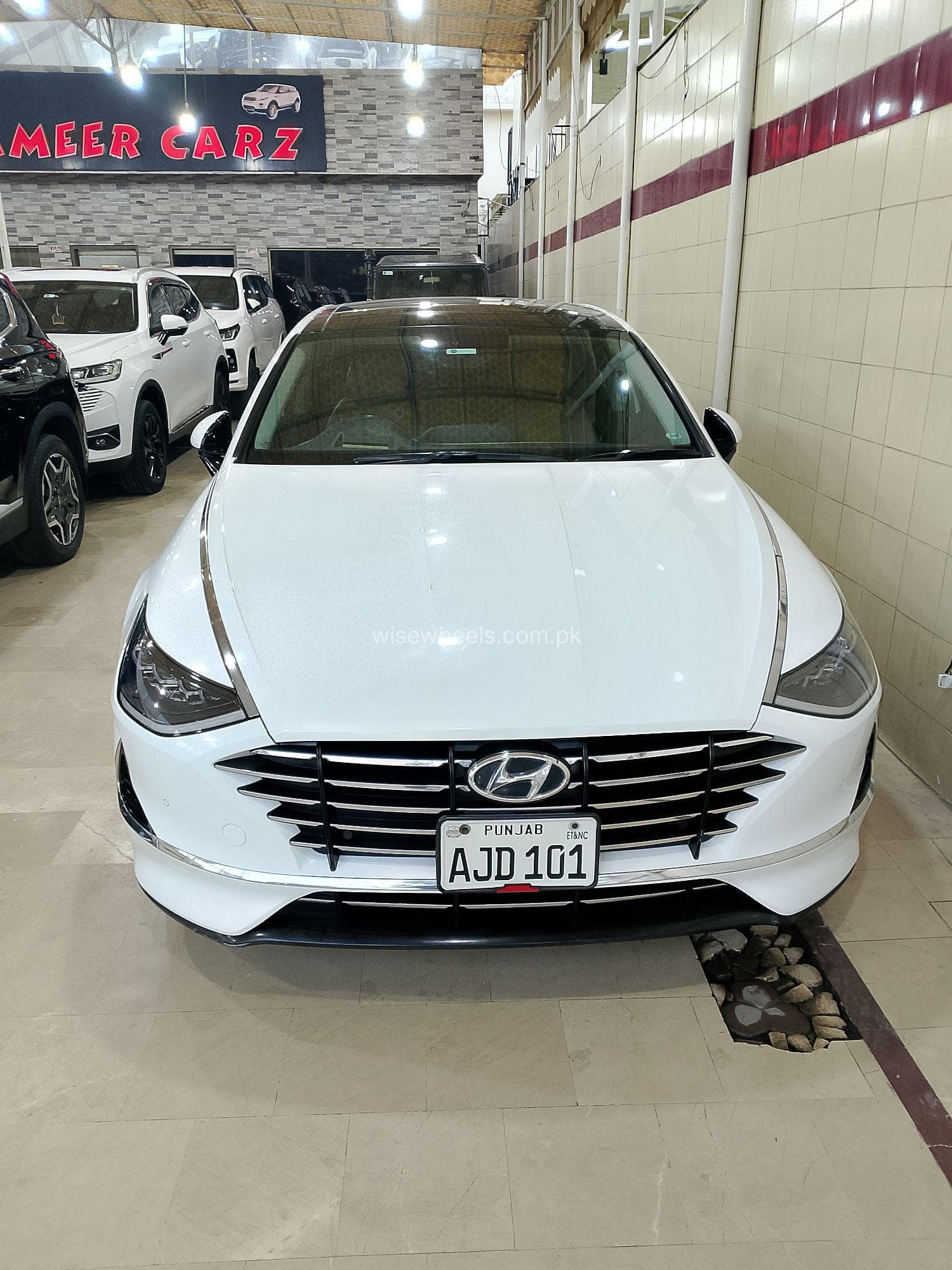 Car main