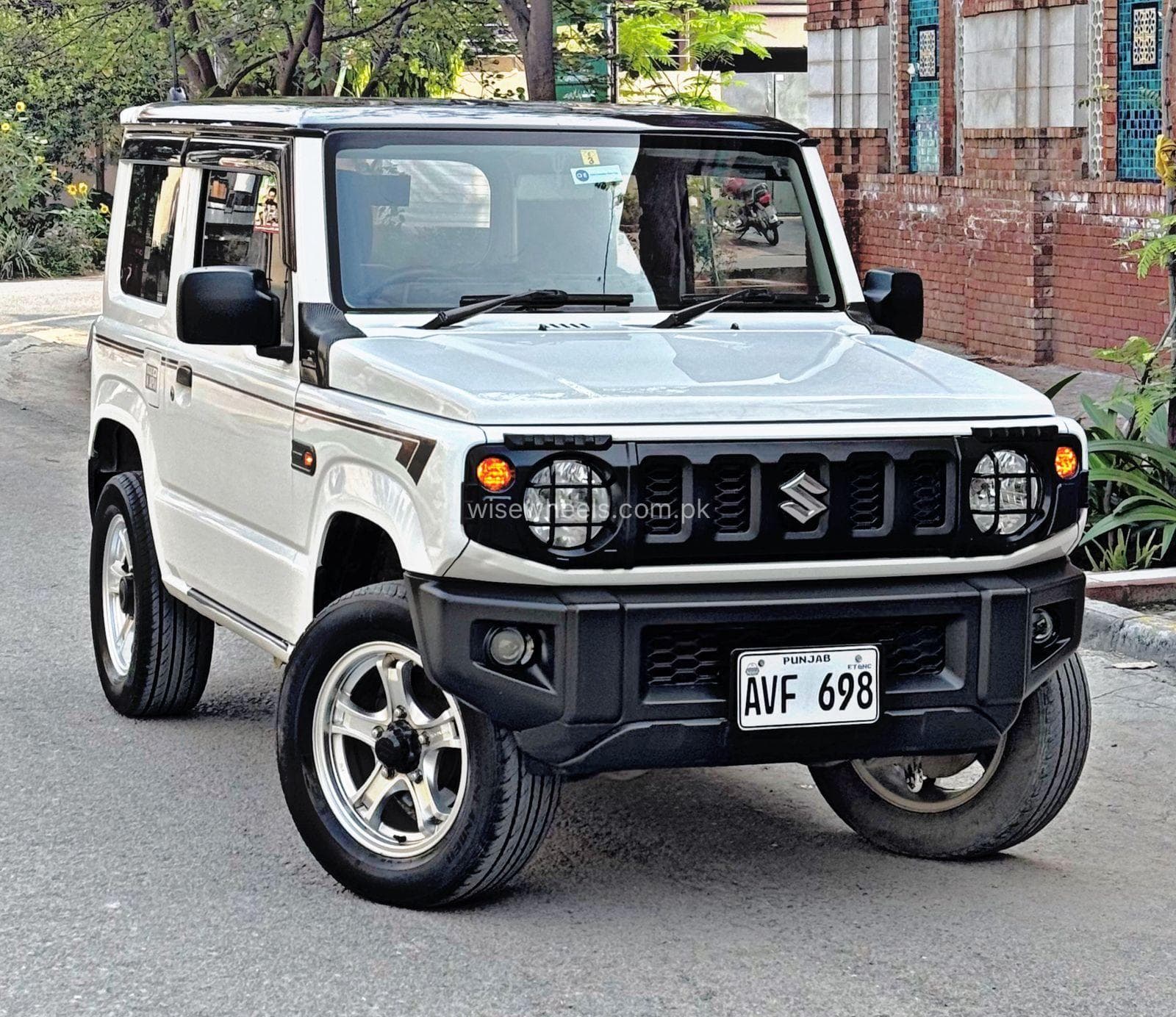 Car main