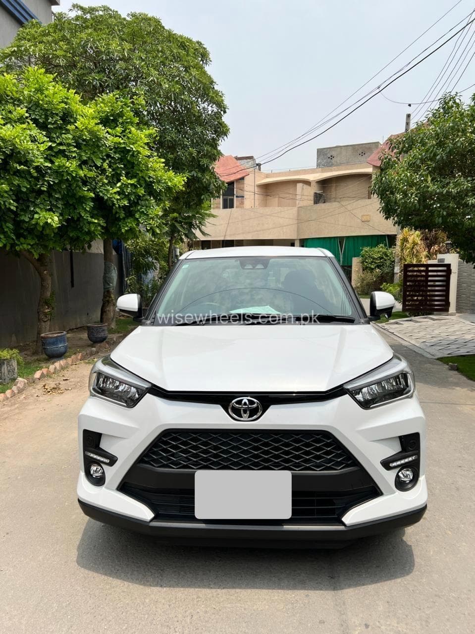 Car main