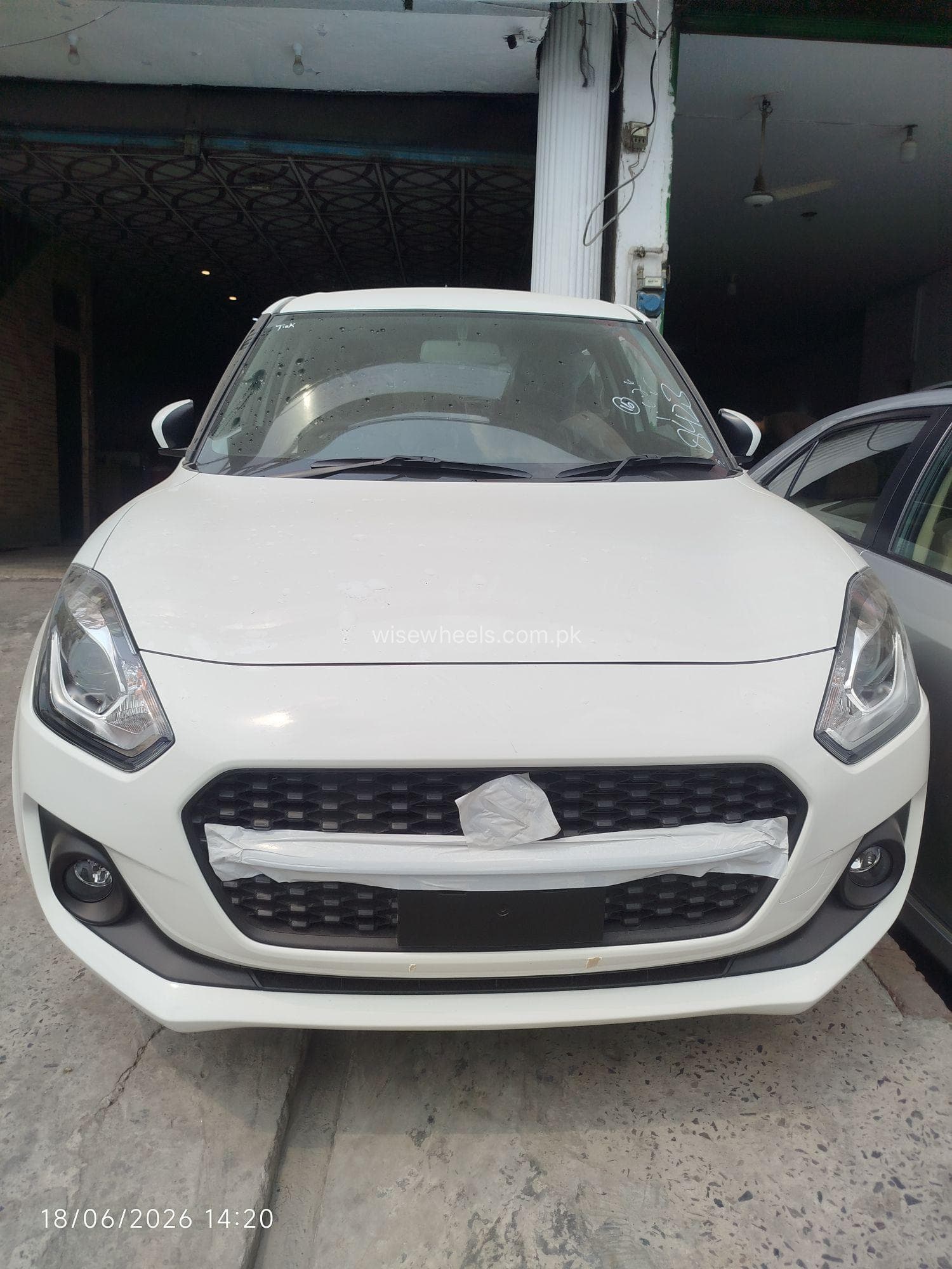 Suzuki Swift GLX CVT 2026 for sale in Lahore