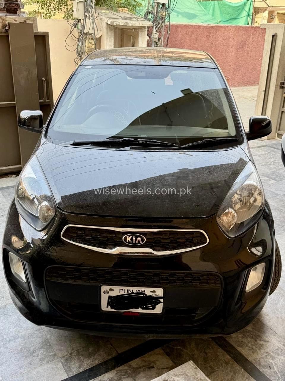 KIA Picanto 1.0 AT 2022 for sale in Lahore