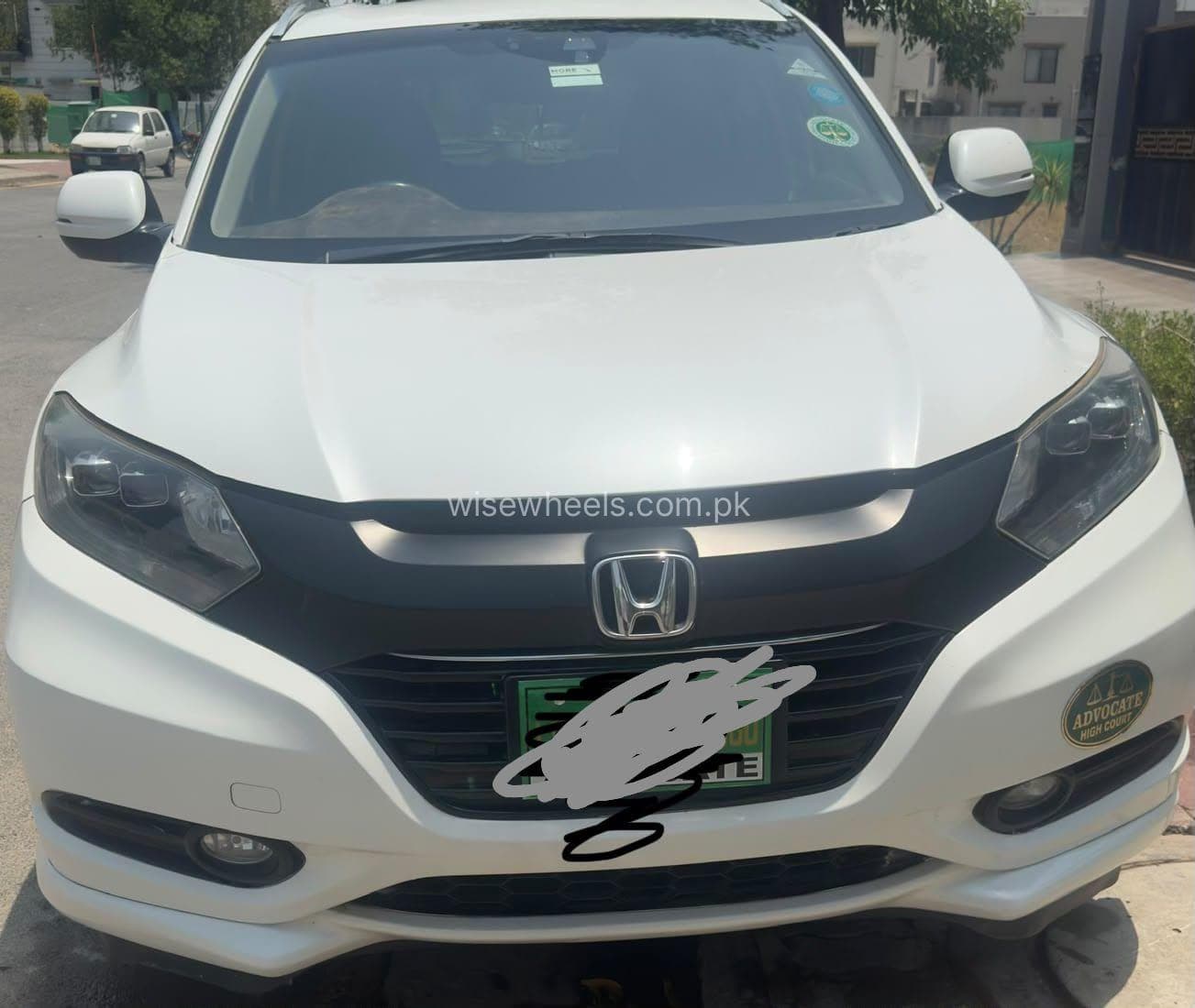 Honda Vezel Hybrid Z 2017 for sale