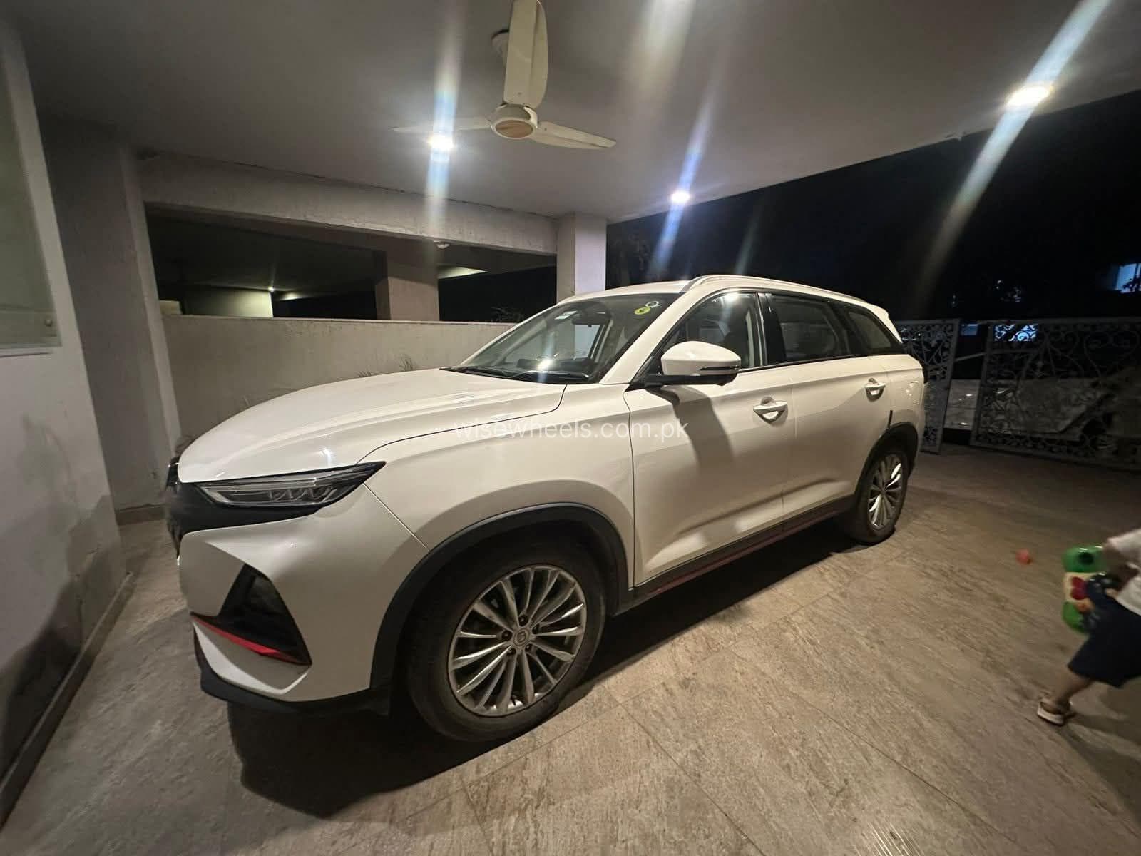 Changan Oshan X7 Comfort 2023 for sale in Lahore