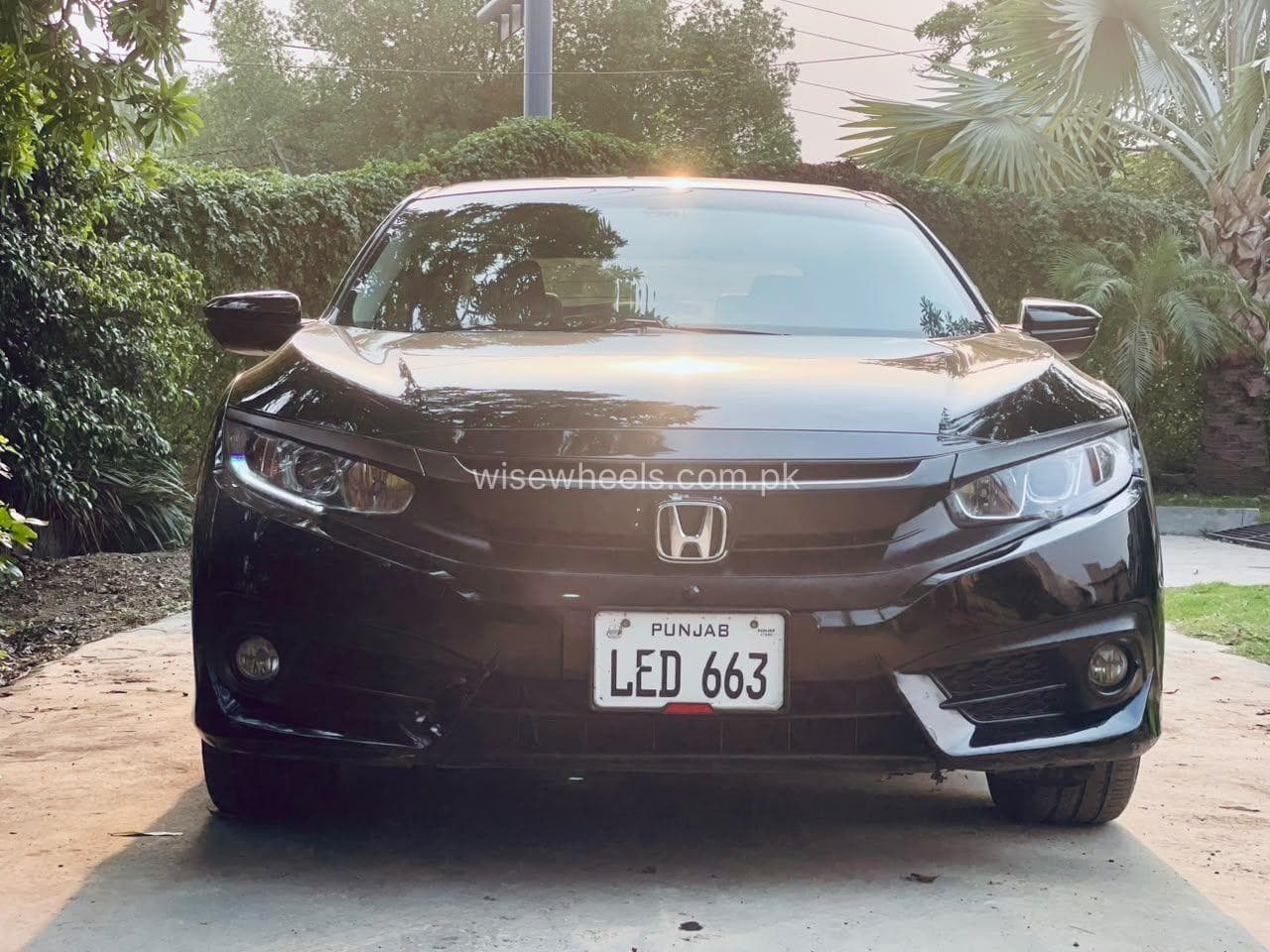 2018 Honda Civic Oriel 1.8 i-VTEC CVT for sale in Lahore