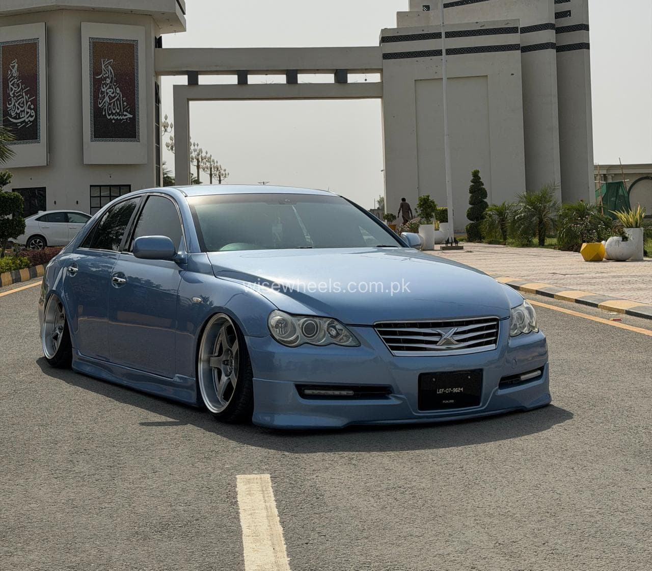 Car main