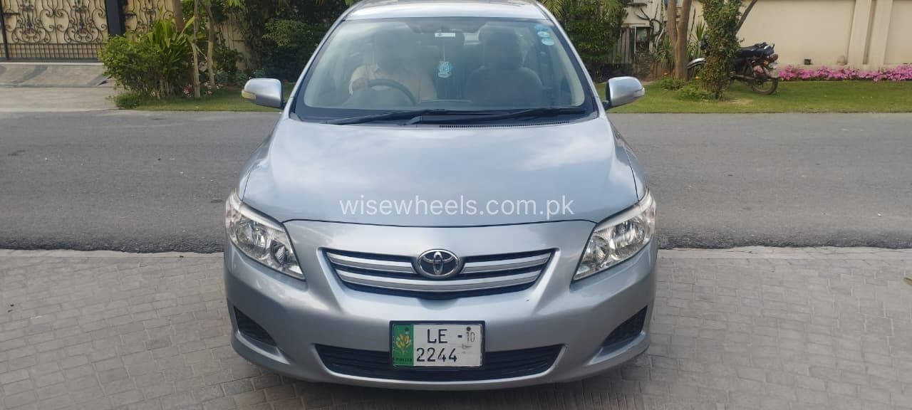 Toyota Corolla GLi 1.3 VVTi 2010 for sale in Lahore