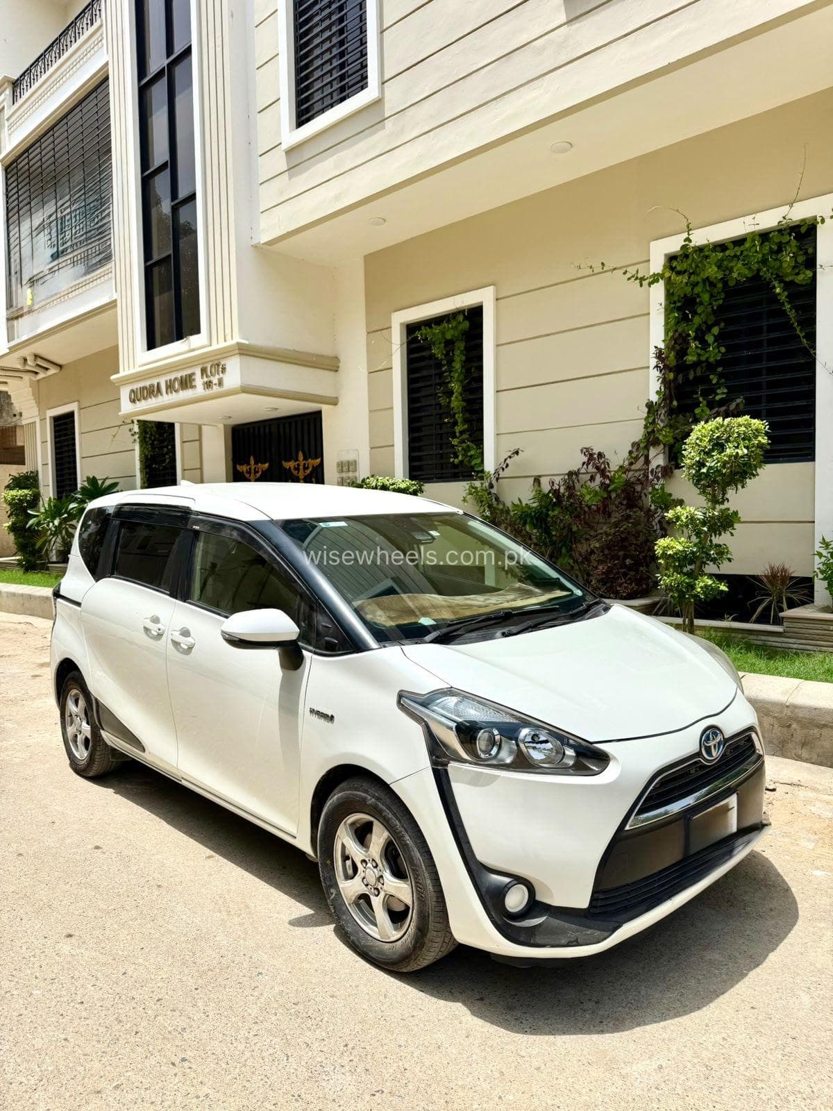 Car main