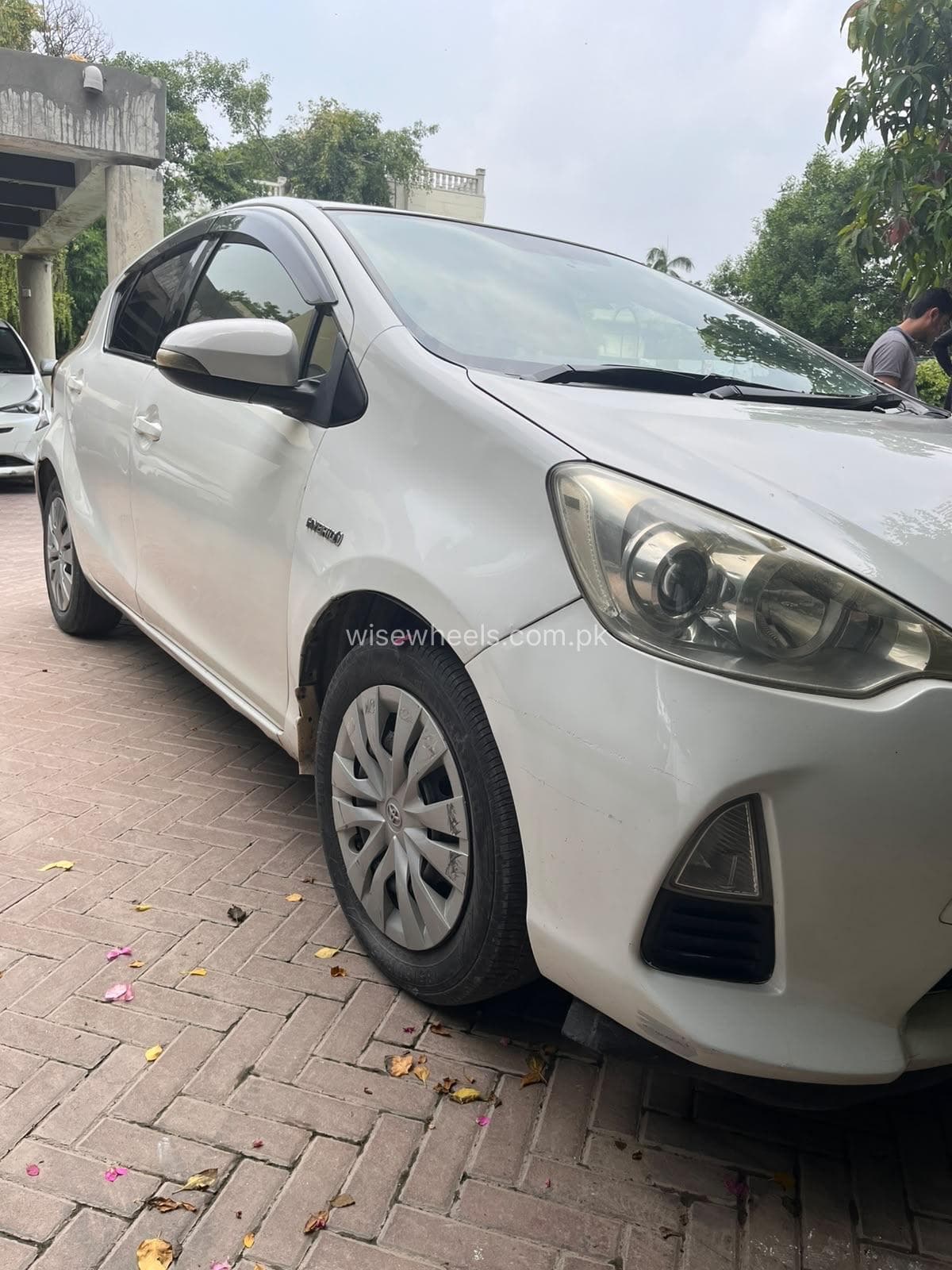 Car main