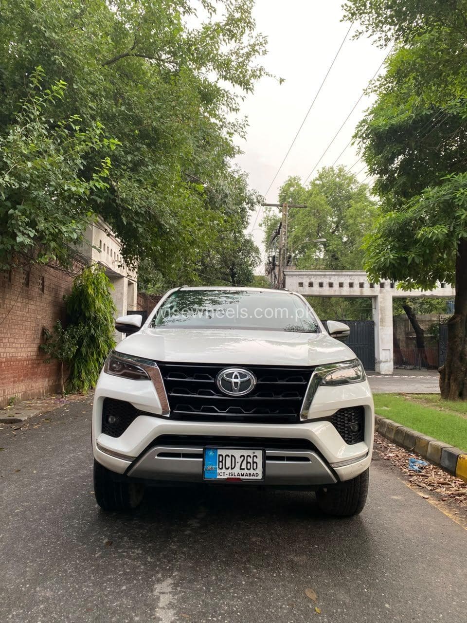 Car main