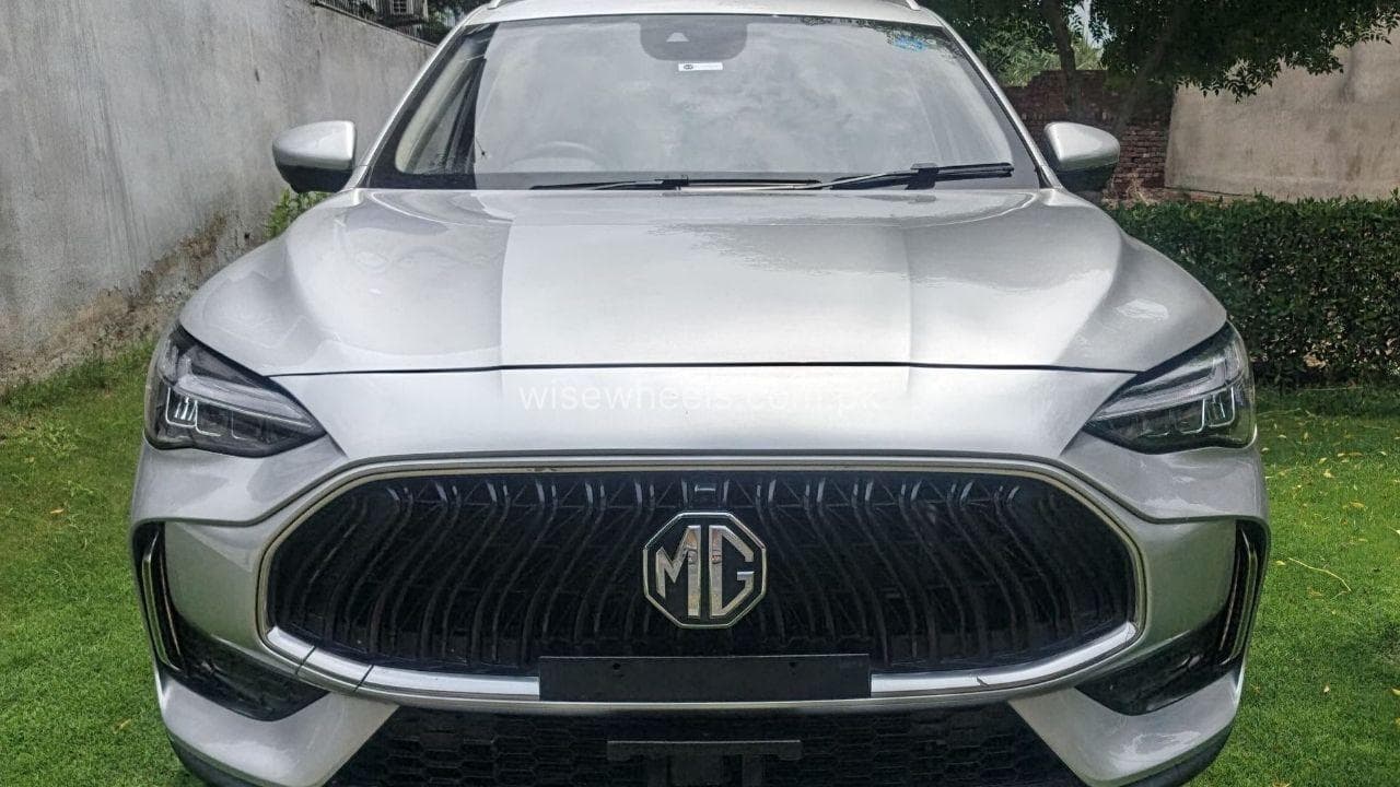 MG HS . PHEV 2025 for sale in Lahore