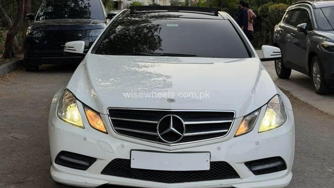 Mercedes Benz E Class E250 2013 for sale in Lahore