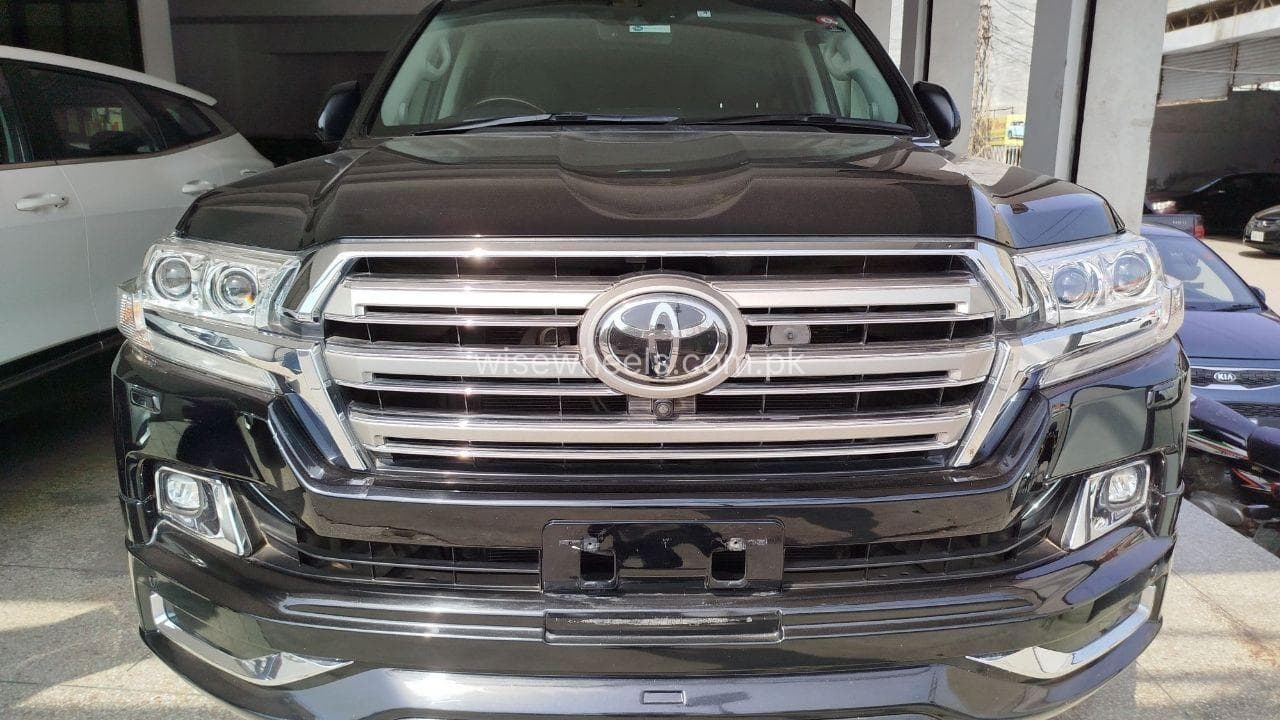 Toyota Land Cruiser ZX G-Frontier 2019 for sale in Lahore