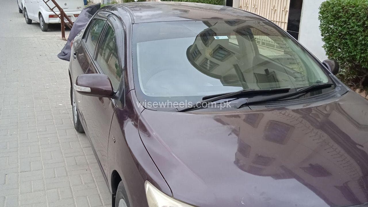 Toyota Corolla GLi 1.3 VVTi 2013 for sale in Karachi