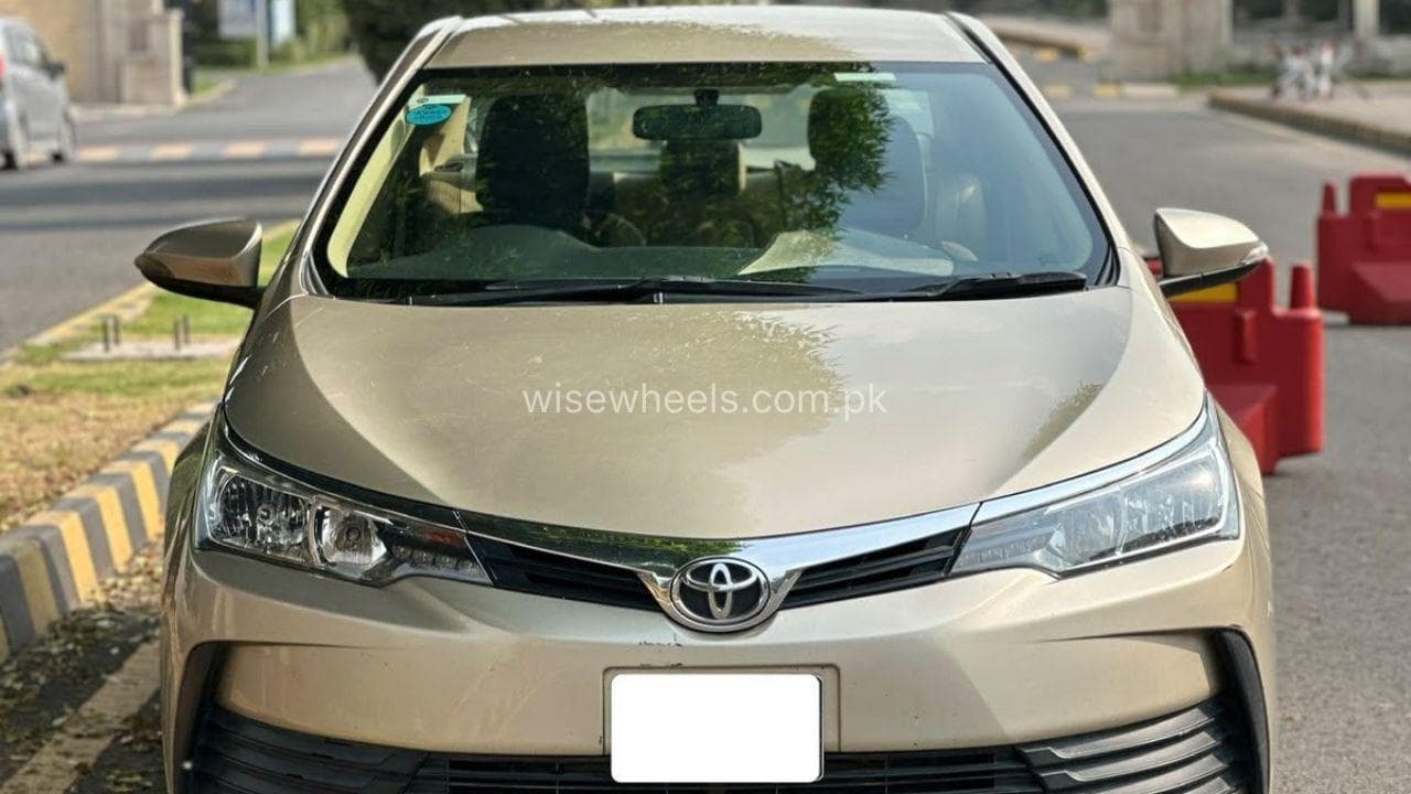 Toyota Corolla Altis Automatic 1.6 2018 for sale in Lahore