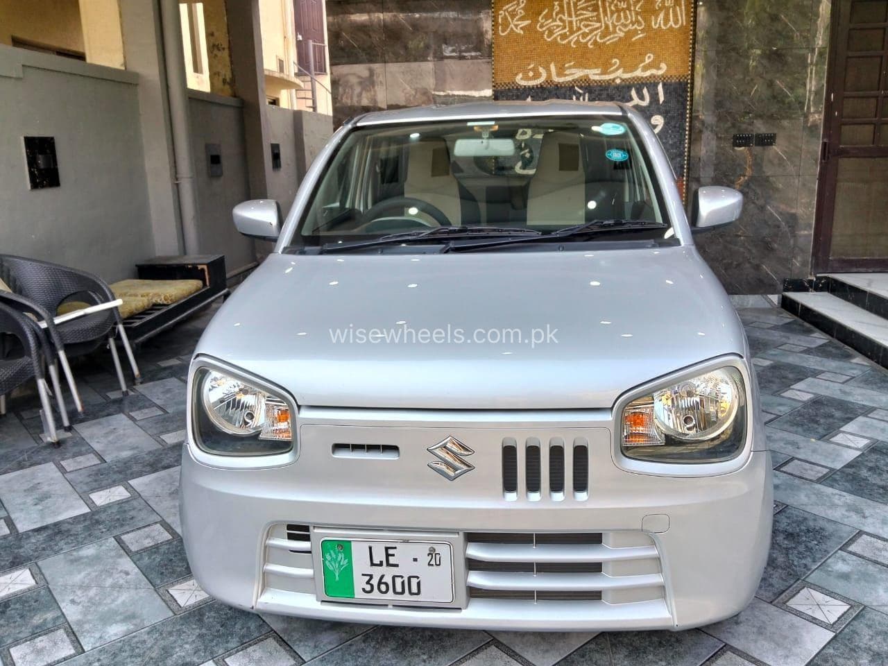 Car main