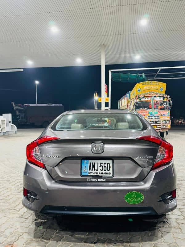 Gallery main